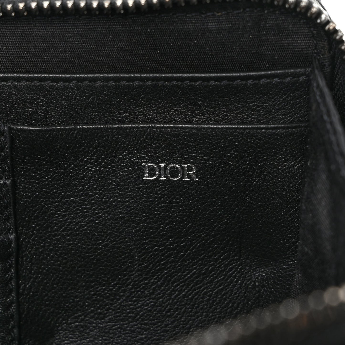 Oblique Messenger Pouch Black