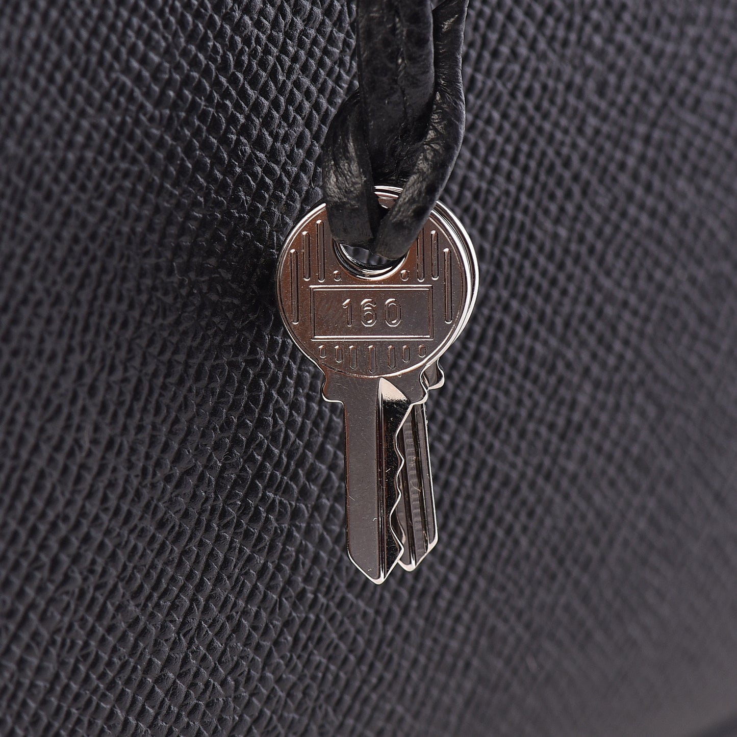 Epsom Kelly Sellier 25 Black