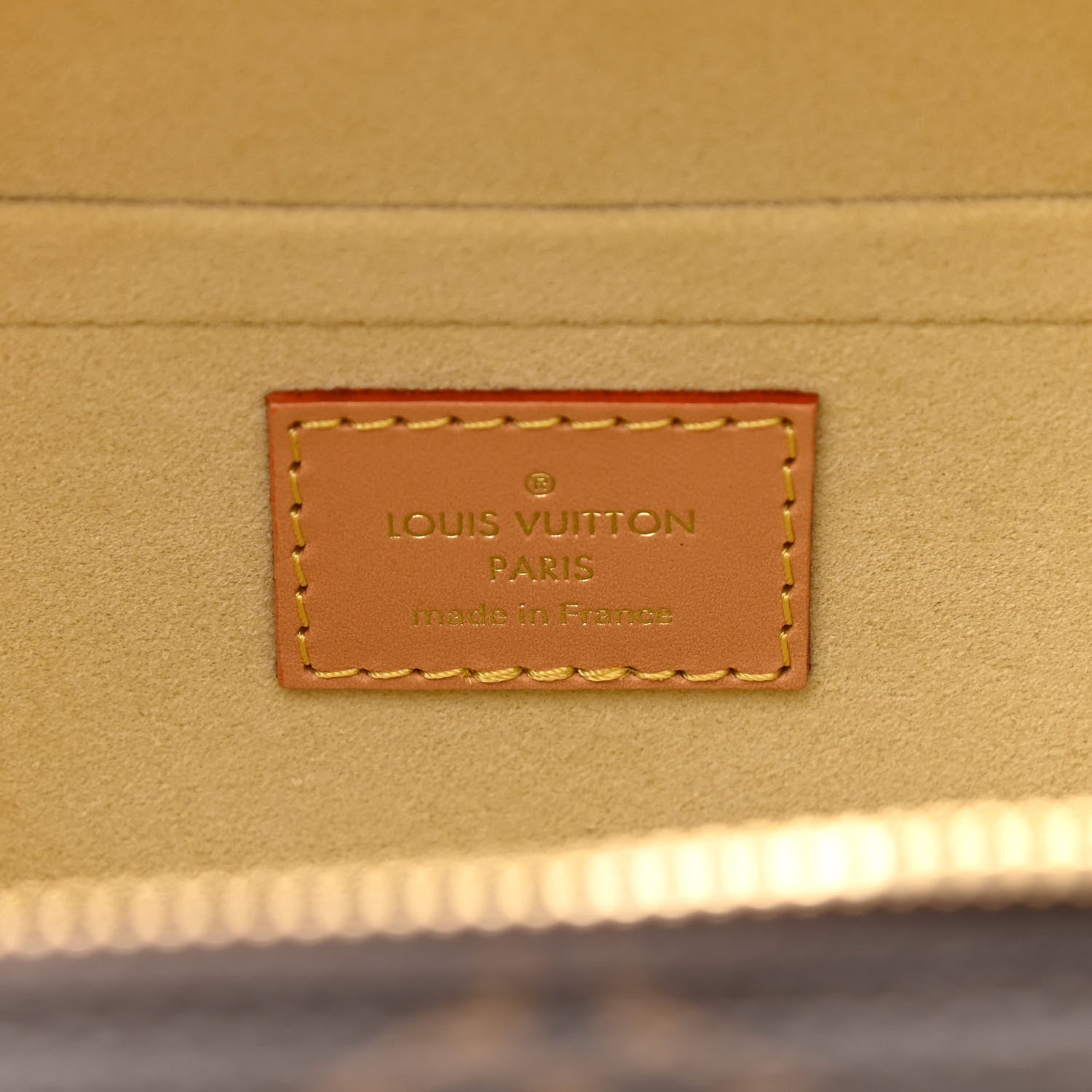 Louis Vuitton Monogram Valisette BB 6 of 9
