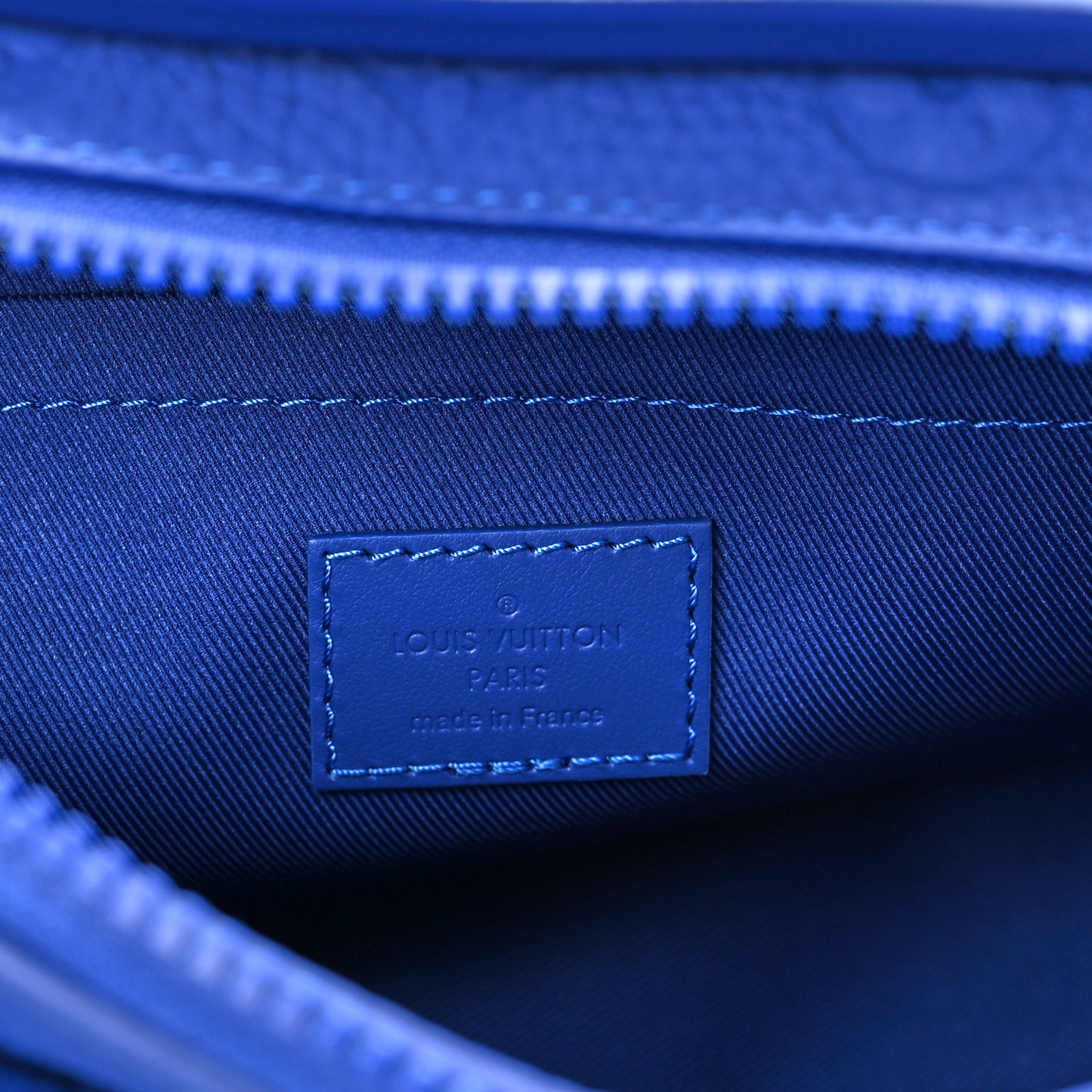 Taurillon Monogram S Lock Messenger Blue