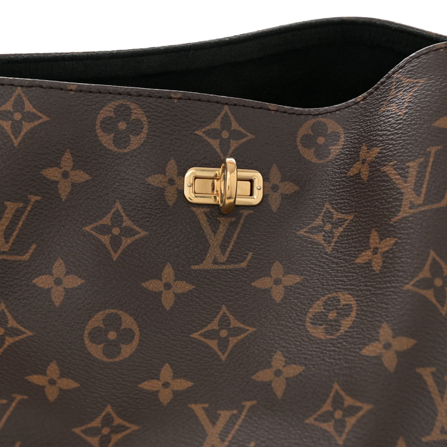 Monogram Gaia Black
