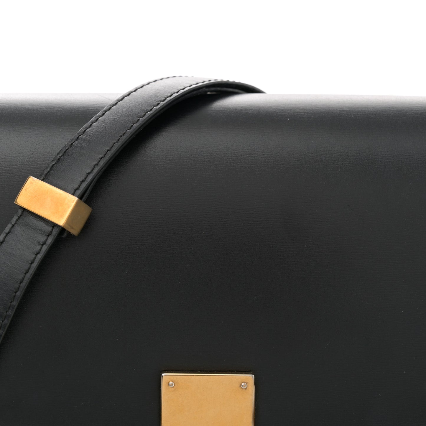 Box Calfskin Medium Classic Box Flap Bag Black
