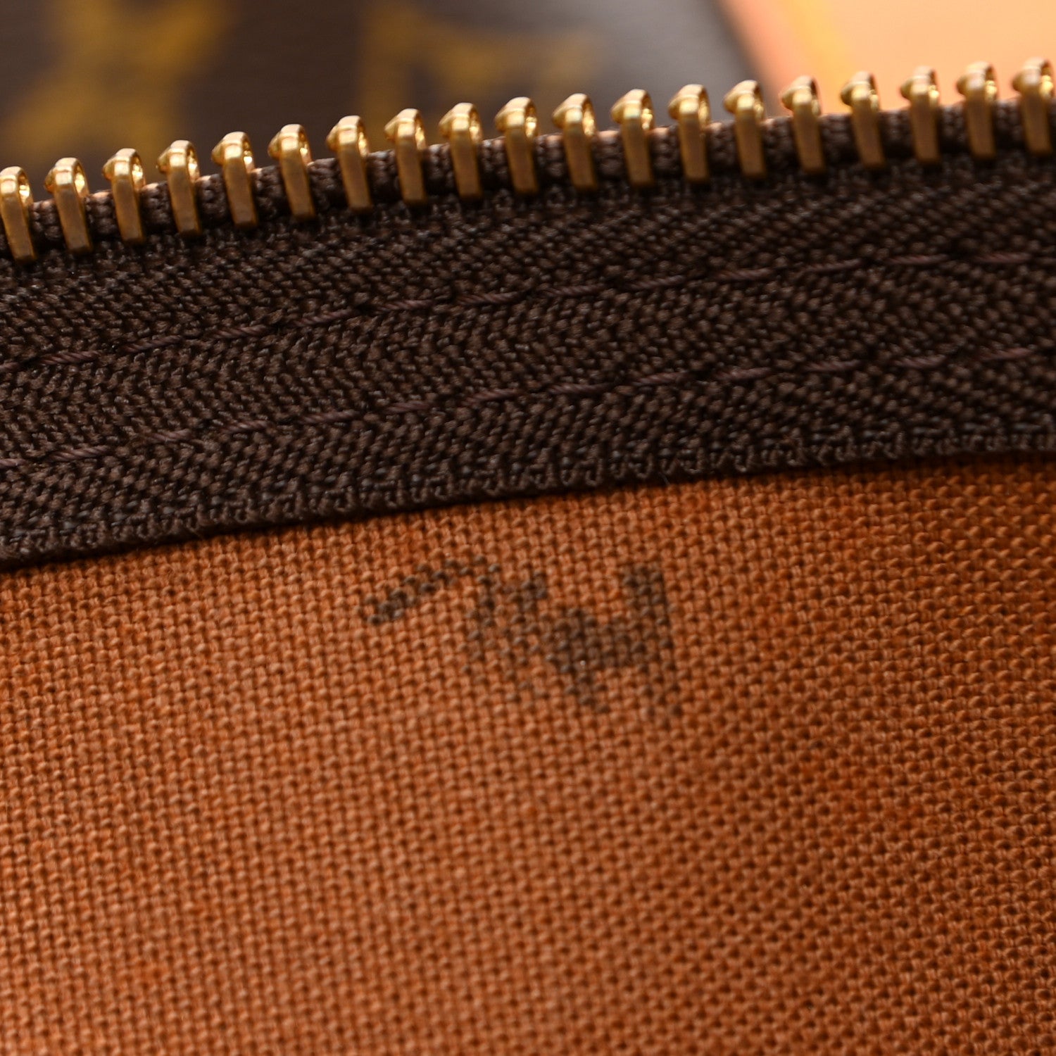 Louis Vuitton Monogram Keepall 60 14 of 23
