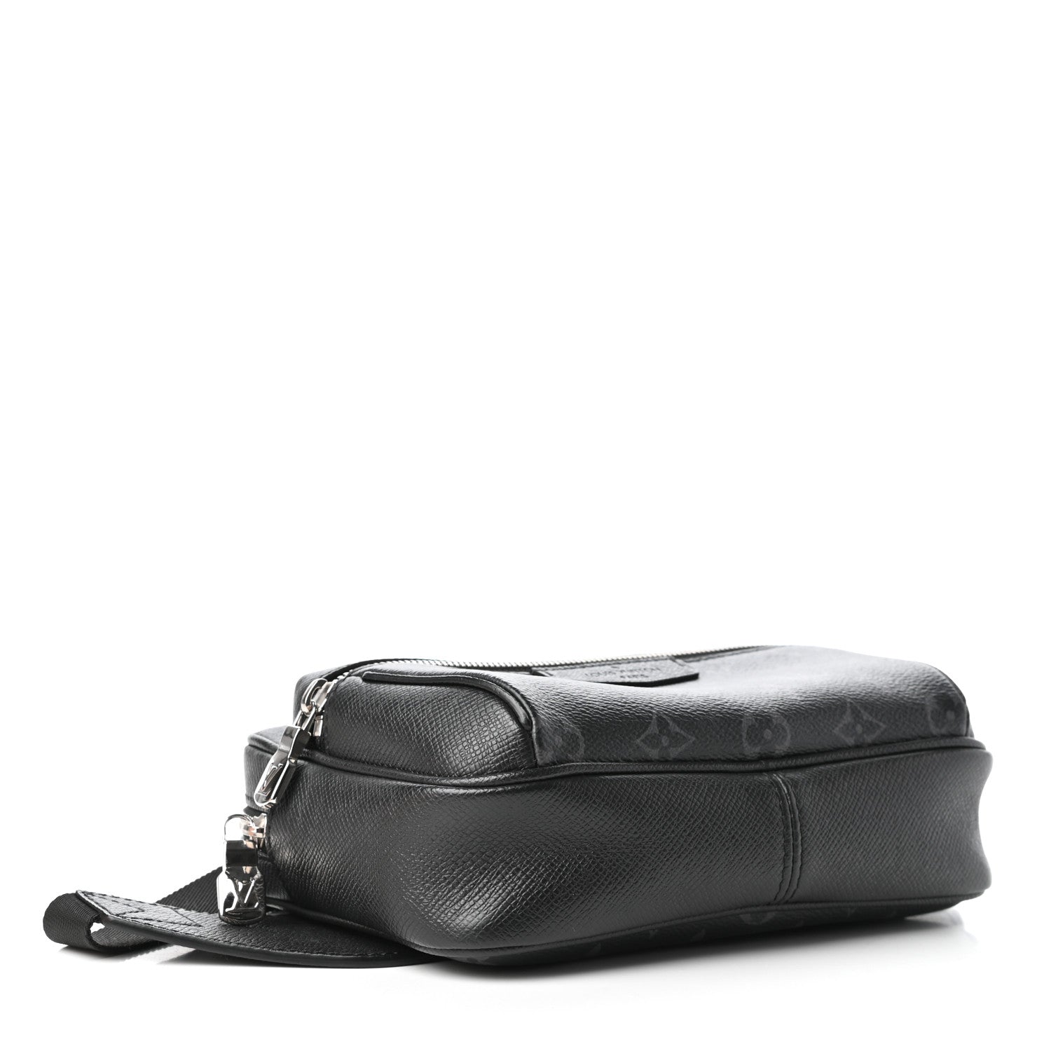 Louis Vuitton Taiga Monogram Outdoor Bumbag Black 4 of 9