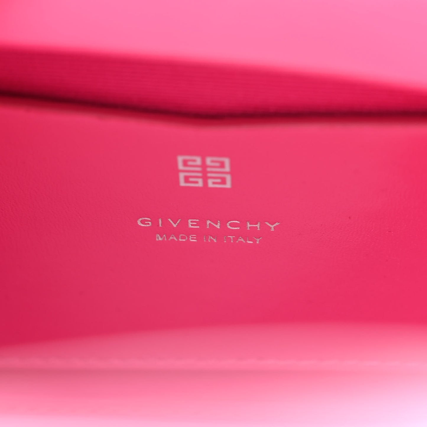 Box Calfskin Mini Antigona Stretch Neon Pink