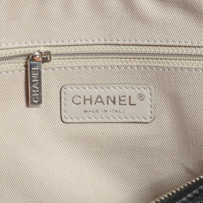 Chanel Caviar Quilted Jumbo Easy Flap Black 6 of 8