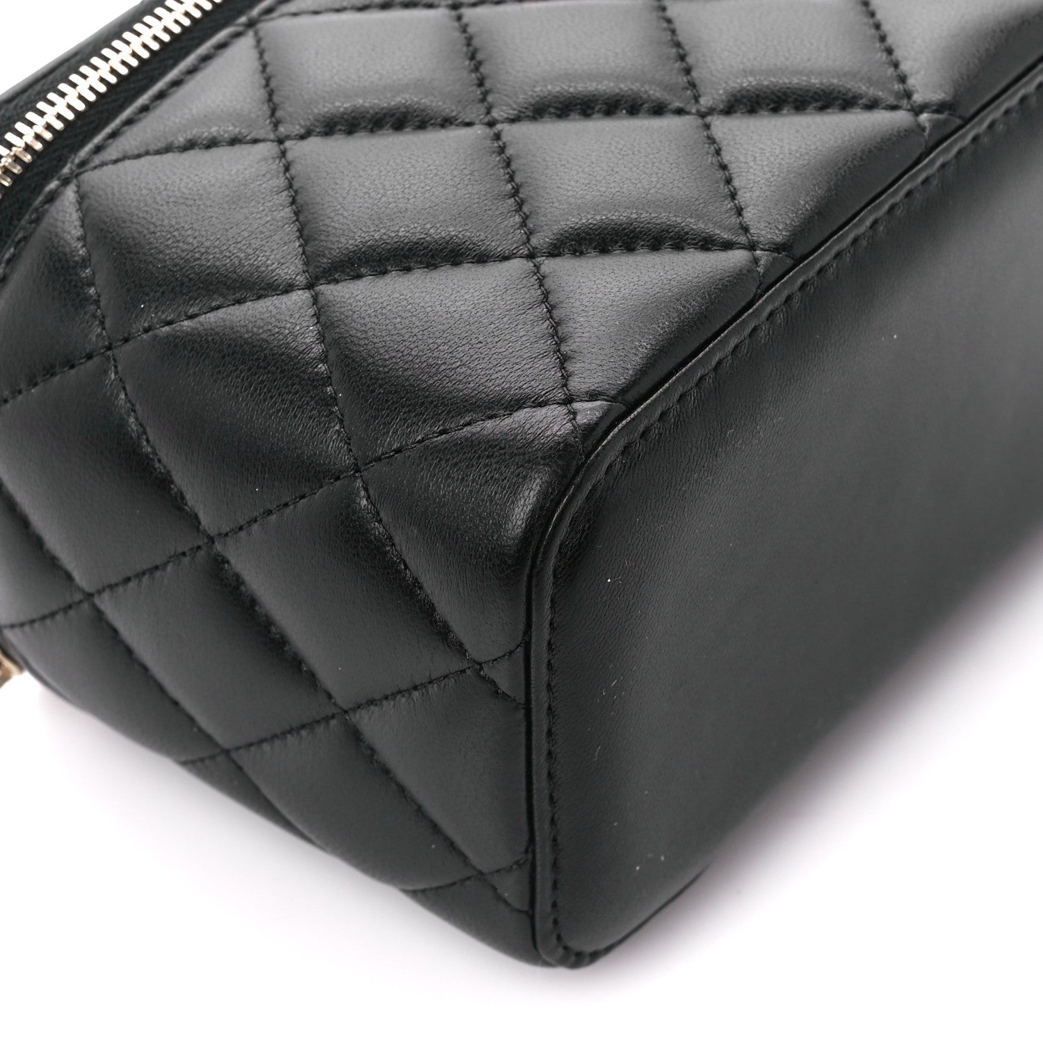 Chanel Lambskin Quilted Pearl Crush Small Vanity Case With Chain Black 9 of 11