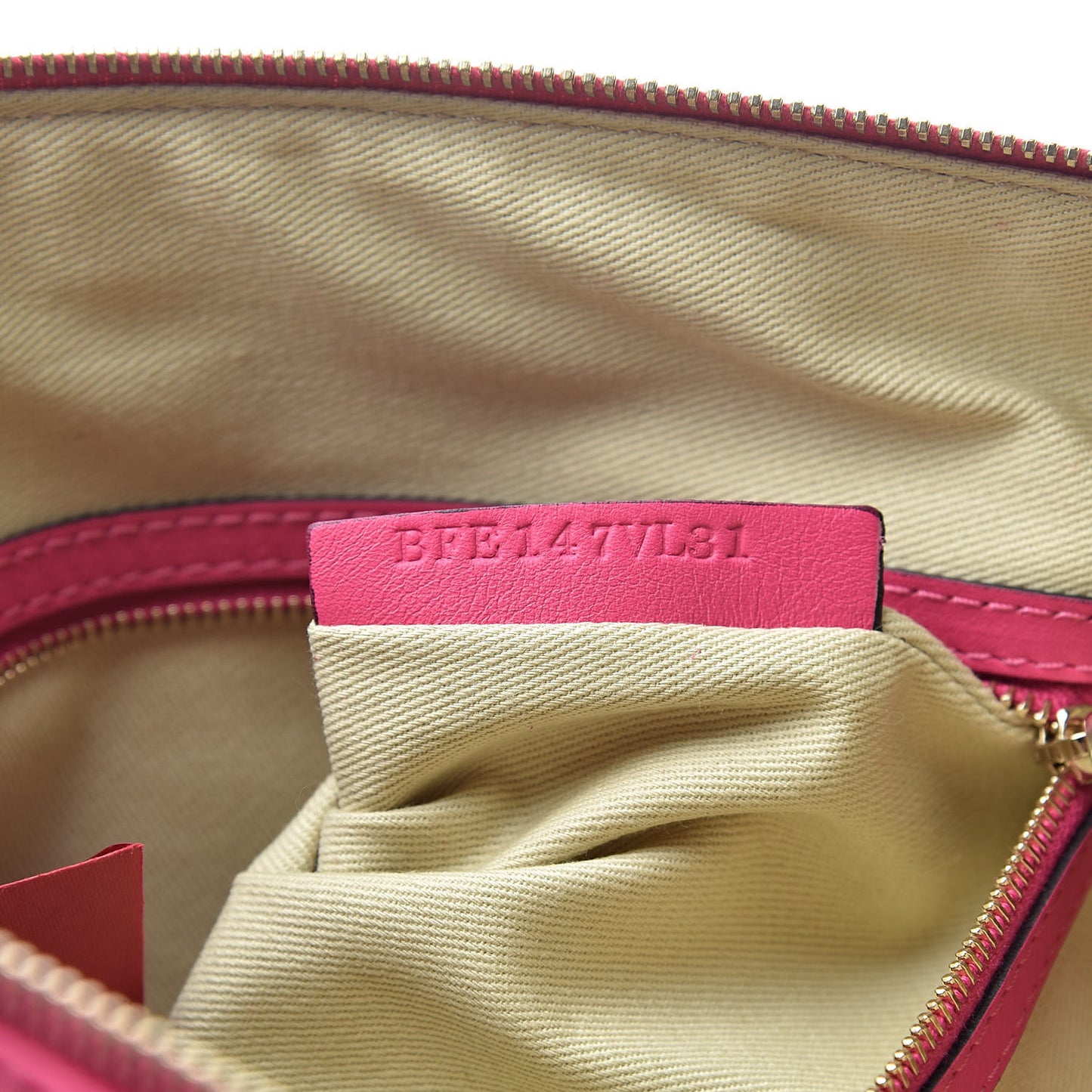 Vitello Monochrome Large Rockstud Zip Wristlet Pouch Pop Fuxia