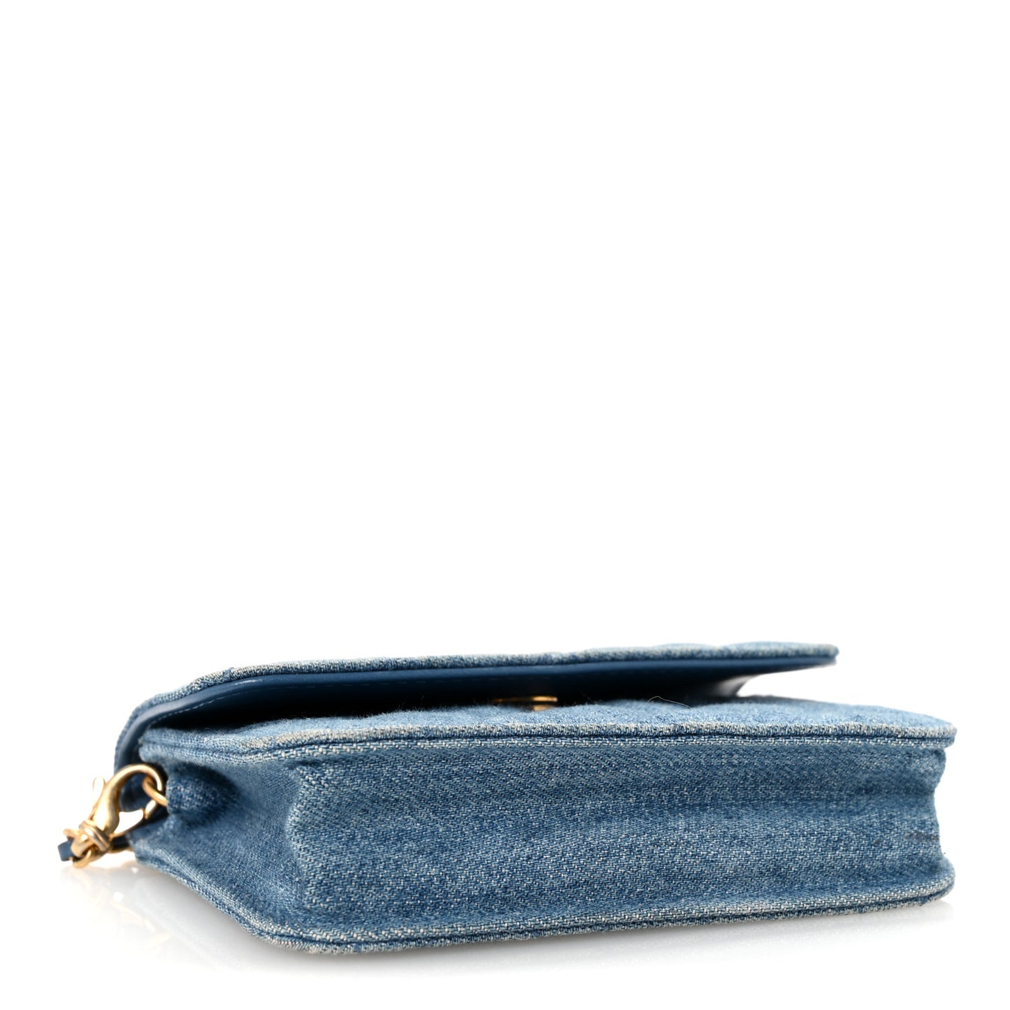 Denim Quilted CC Pearl Crush Clutch With Chain Blue