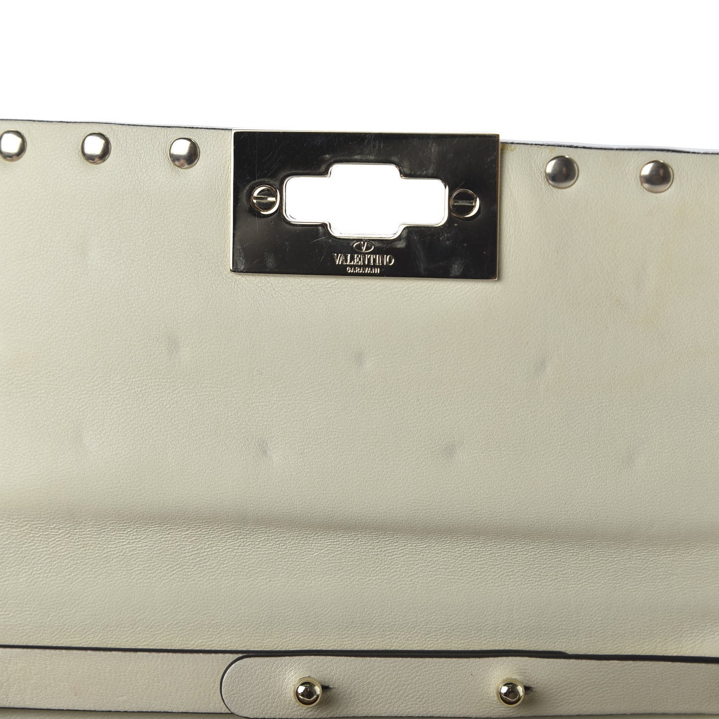 Nappa Rockstud Spike Wallet on Chain Light Ivory