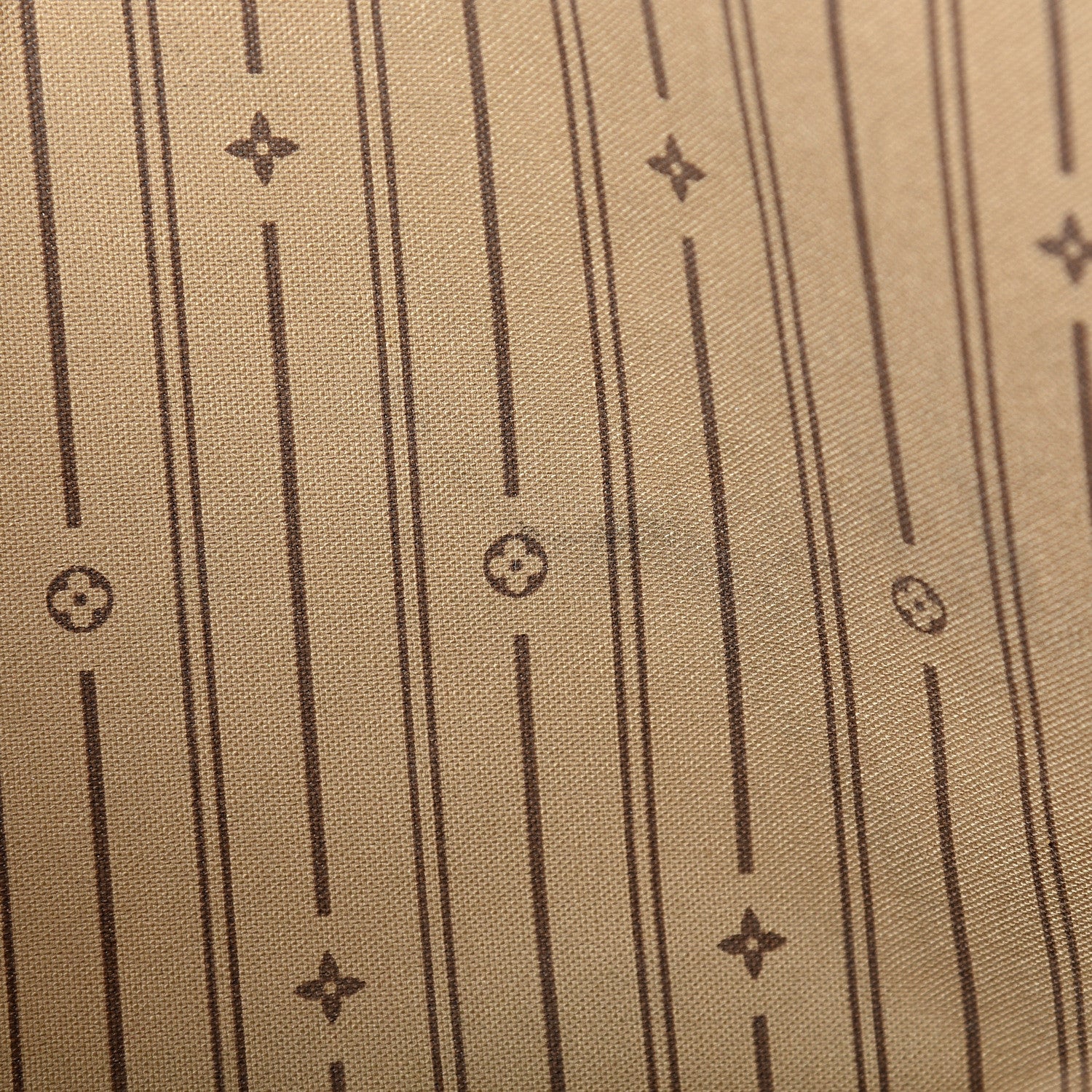 Louis Vuitton Monogram Neverfull MM 12 of 20