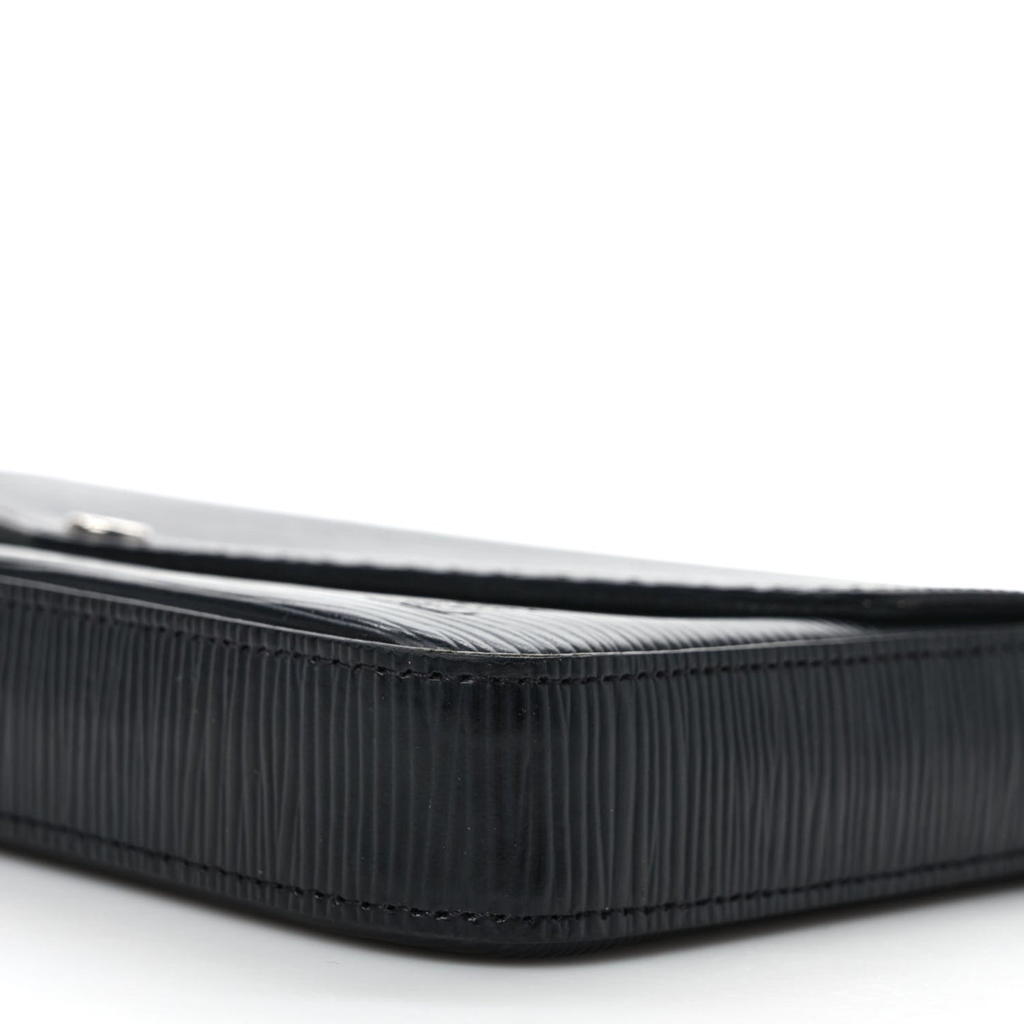Epi Pochette Felicie Black
