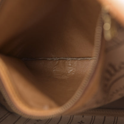 Louis Vuitton Monogram Neverfull MM 16 of 19