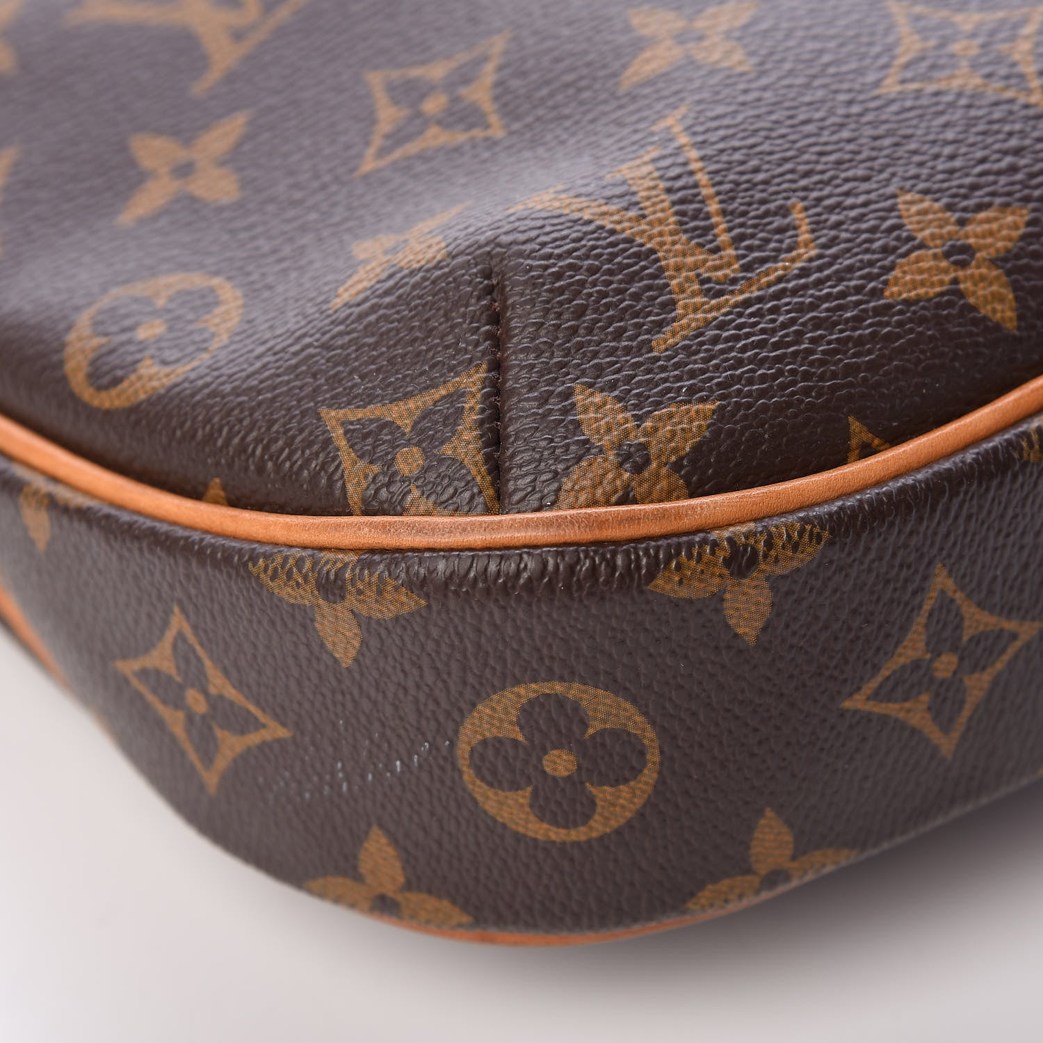 Louis Vuitton Monogram Odeon PM 8 of 17
