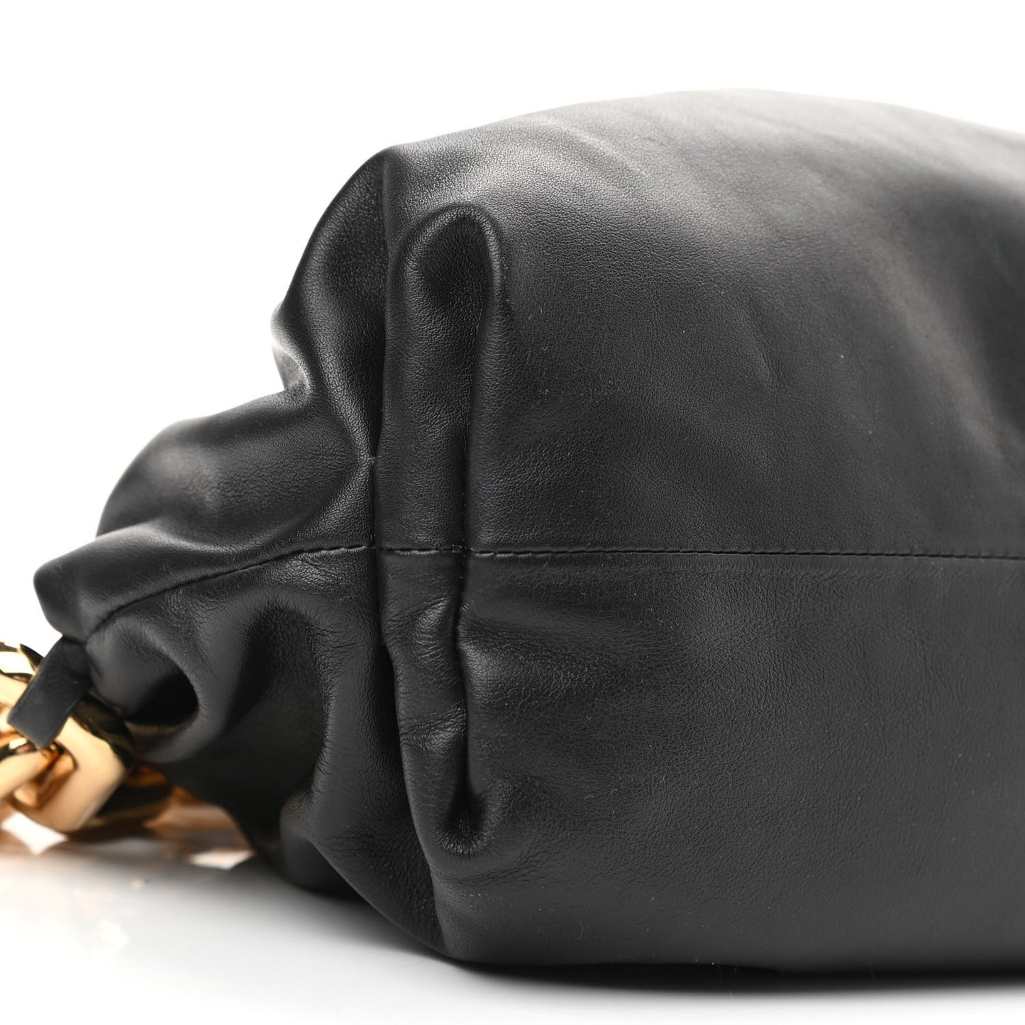 Calfskin The Pouch Chain Black