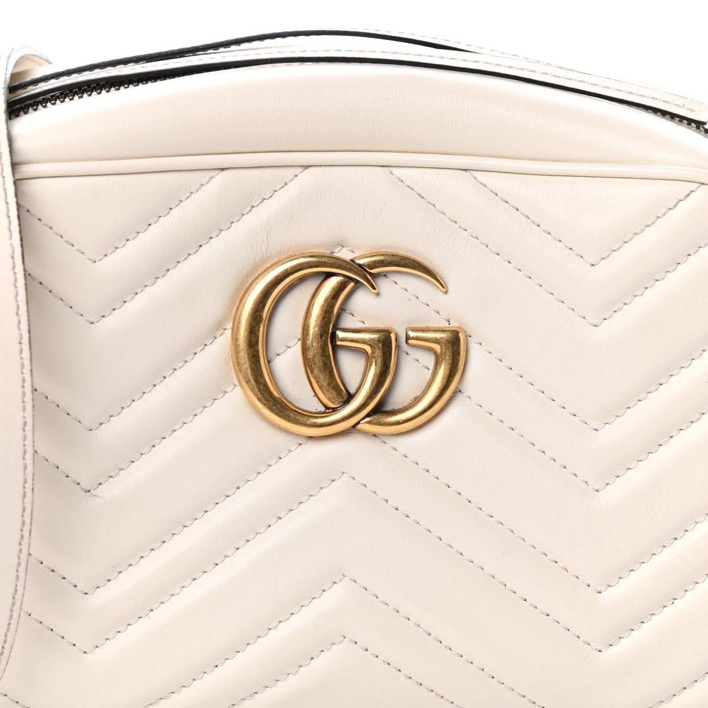 Calfskin Matelasse Small GG Marmont Chain Shoulder Bag White