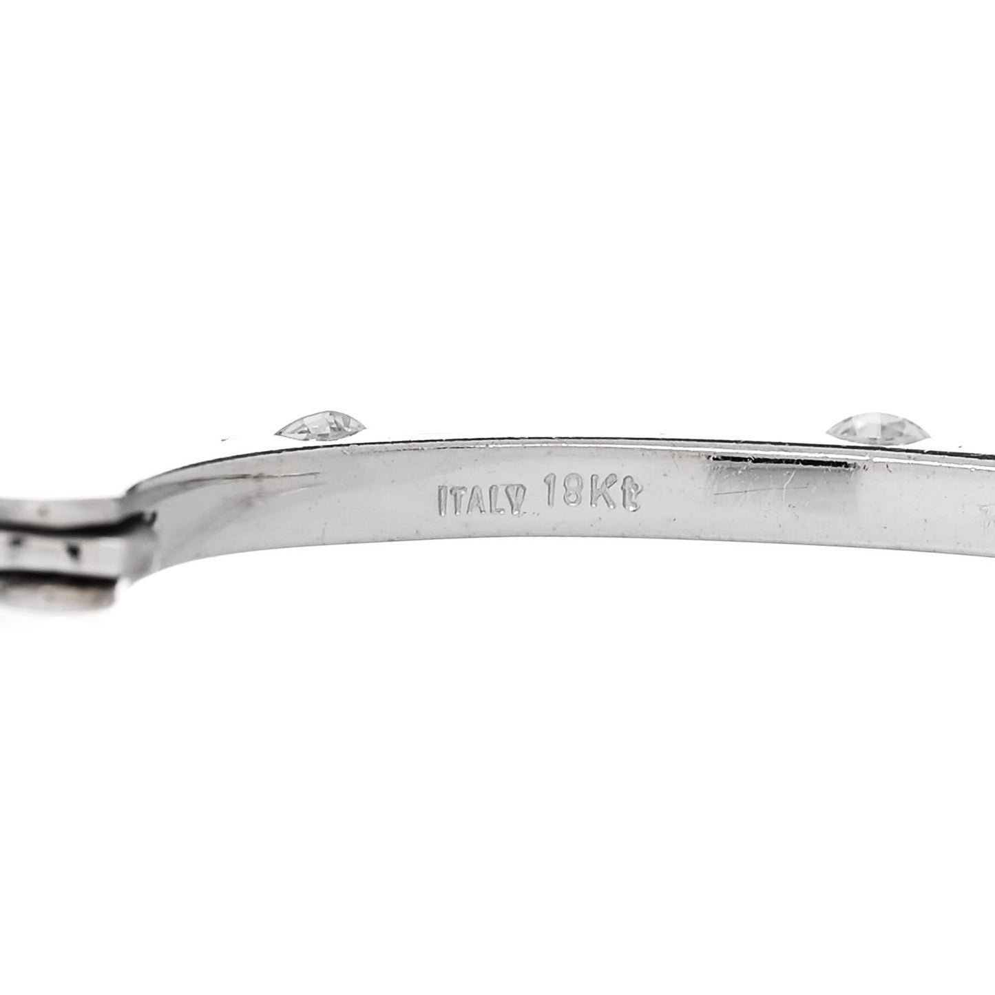 18K White Gold Diamond Flat Oval Hoop Earrings