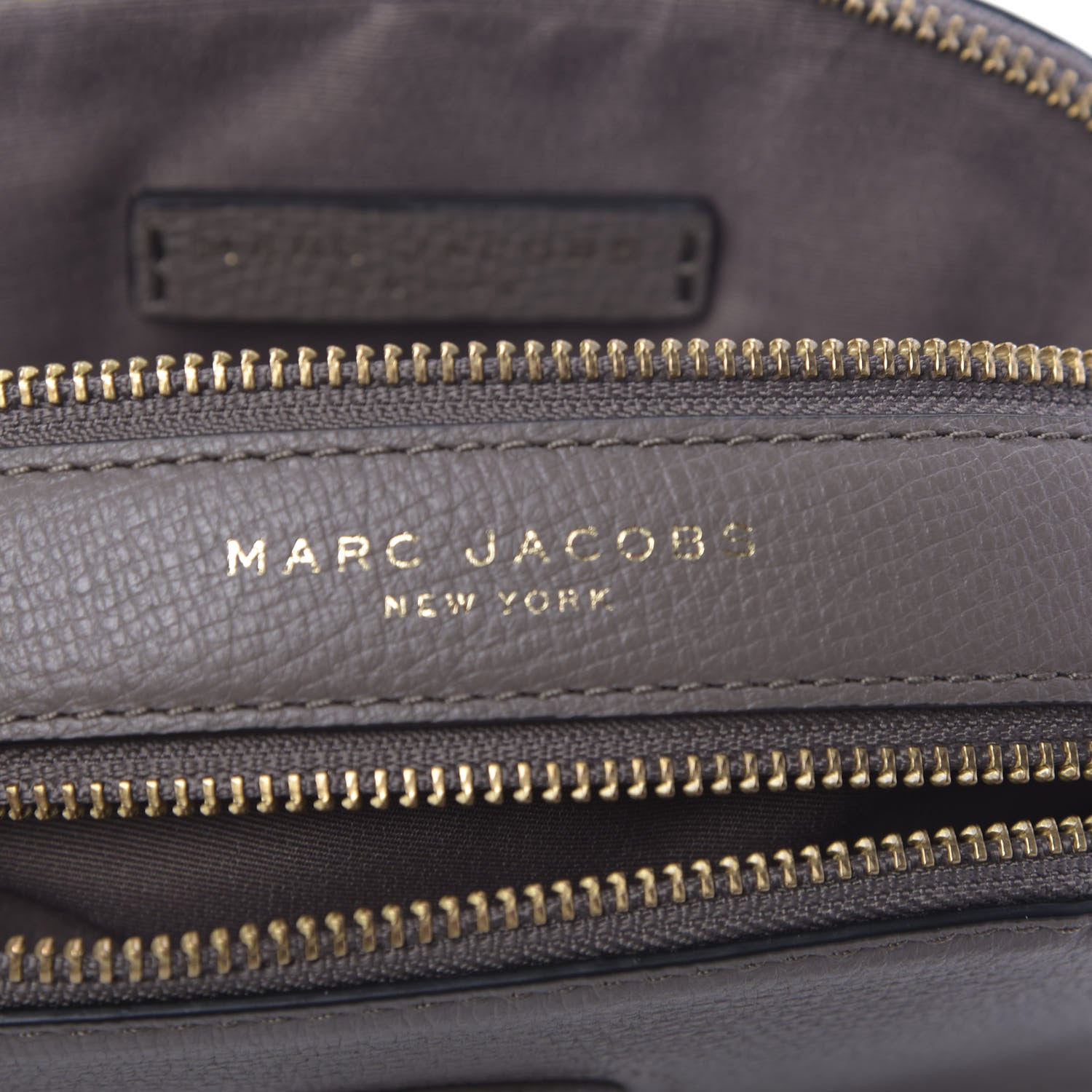 Marc Jacobs Calfskin Shutter Camera Crossbody Bag Loam Soil 10 of 10