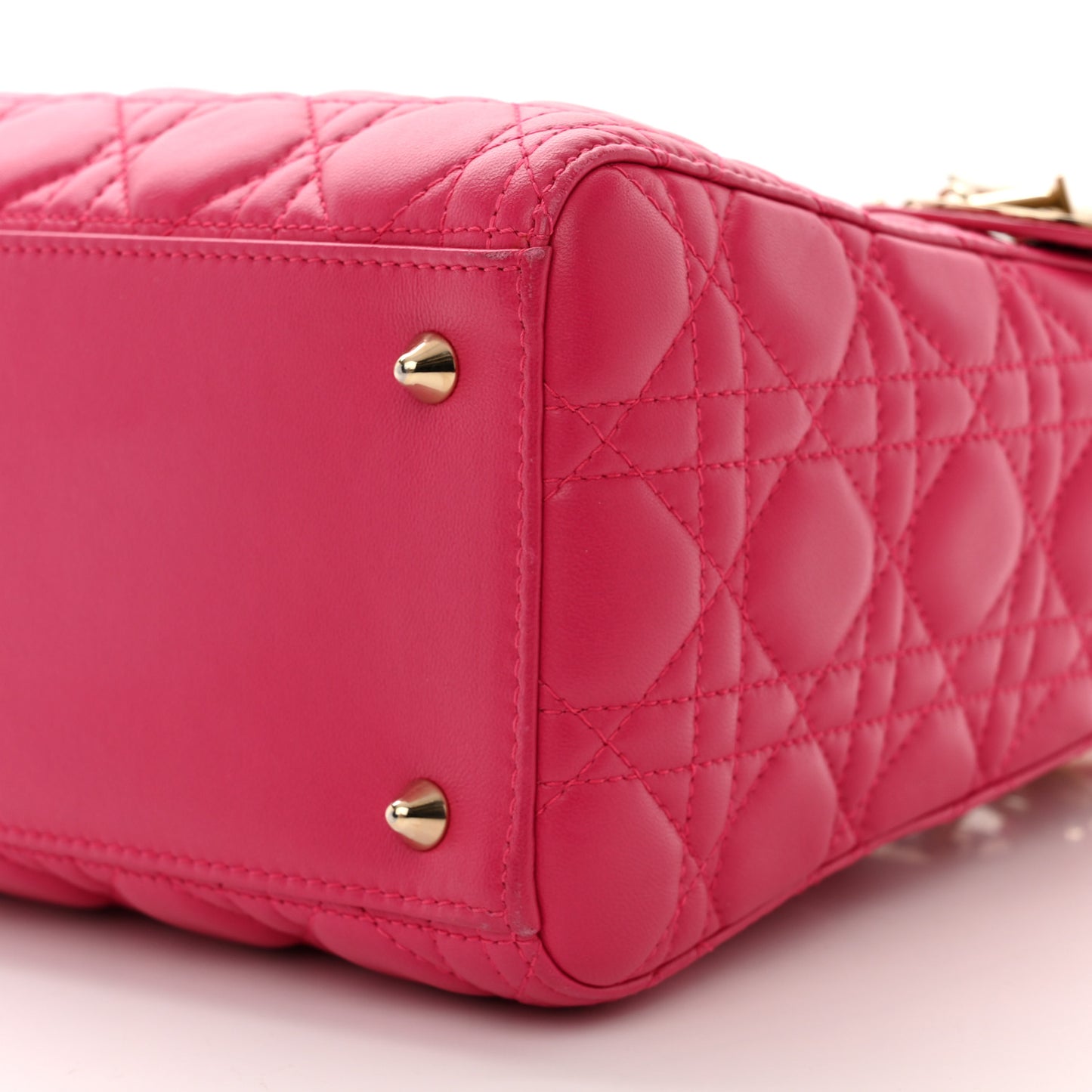 Lambskin Cannage Medium Lady Dior Fuchsia
