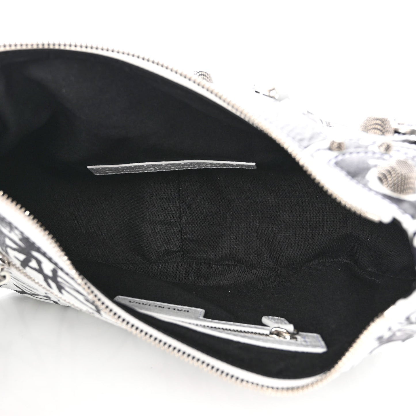 Agneau Arena Graffiti Small Le Cagole Shoulder Bag White Black