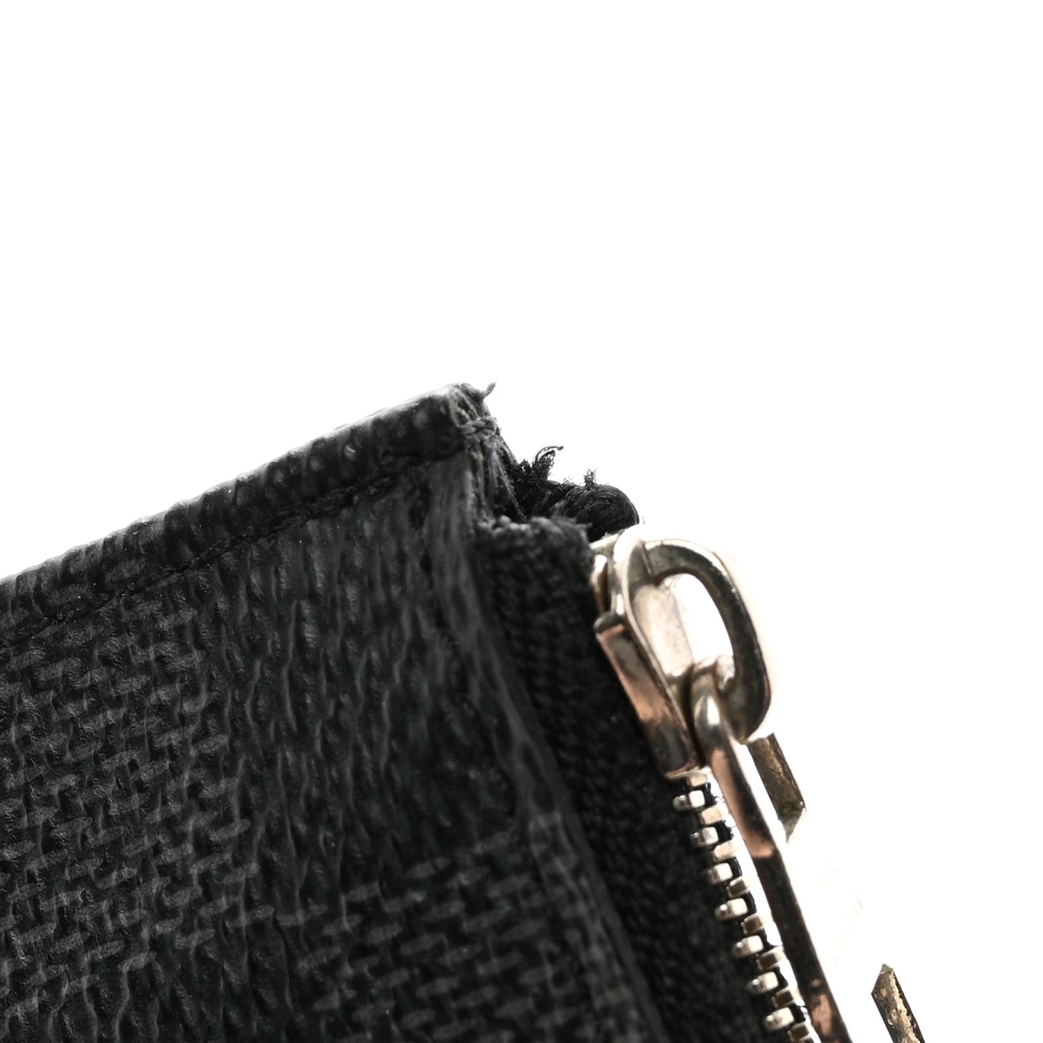 Louis Vuitton Damier Graphite 4 Key Holder 8 of 9