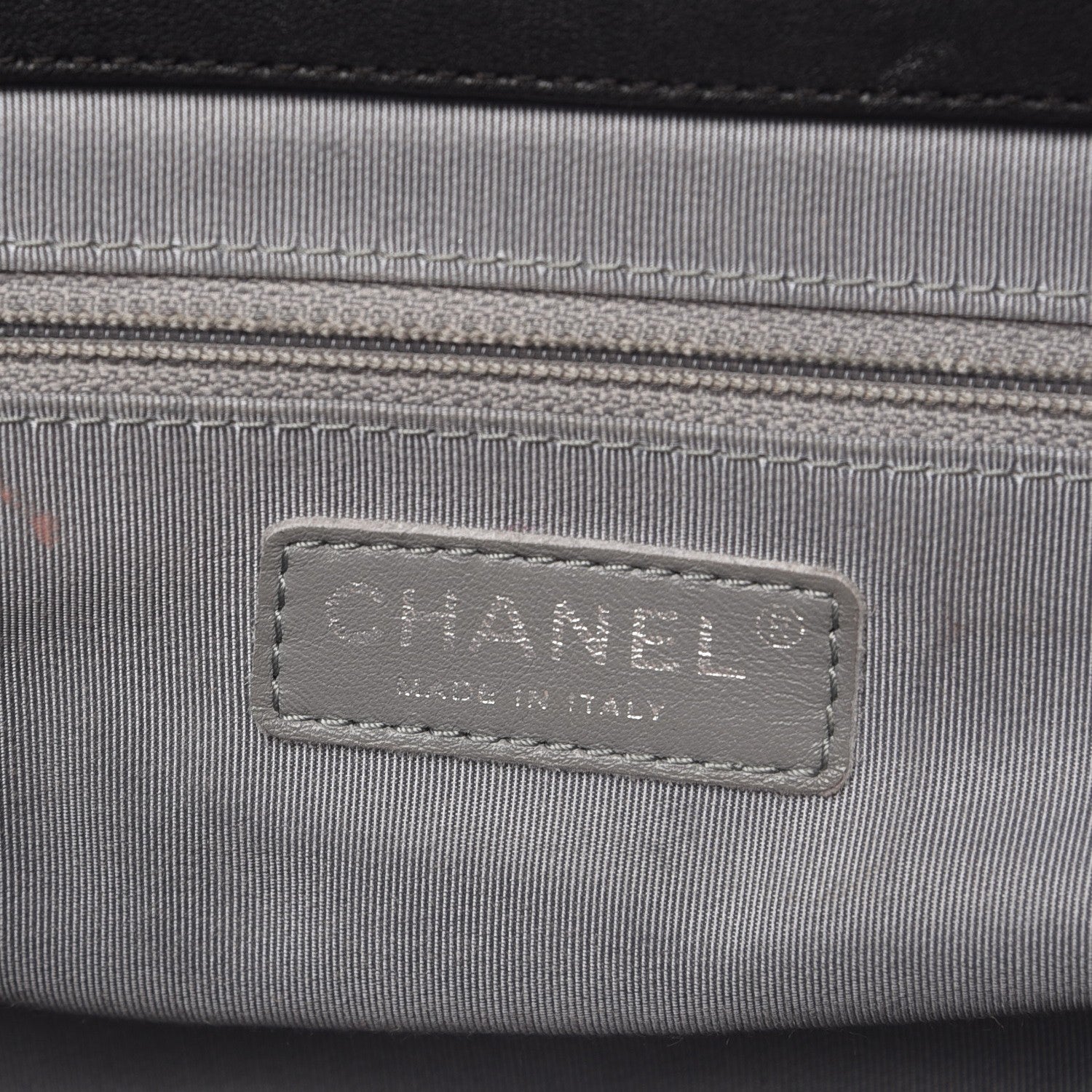 Chanel Washed Lambskin Quilted Medium Chain Around Messenger Black 8 of 8