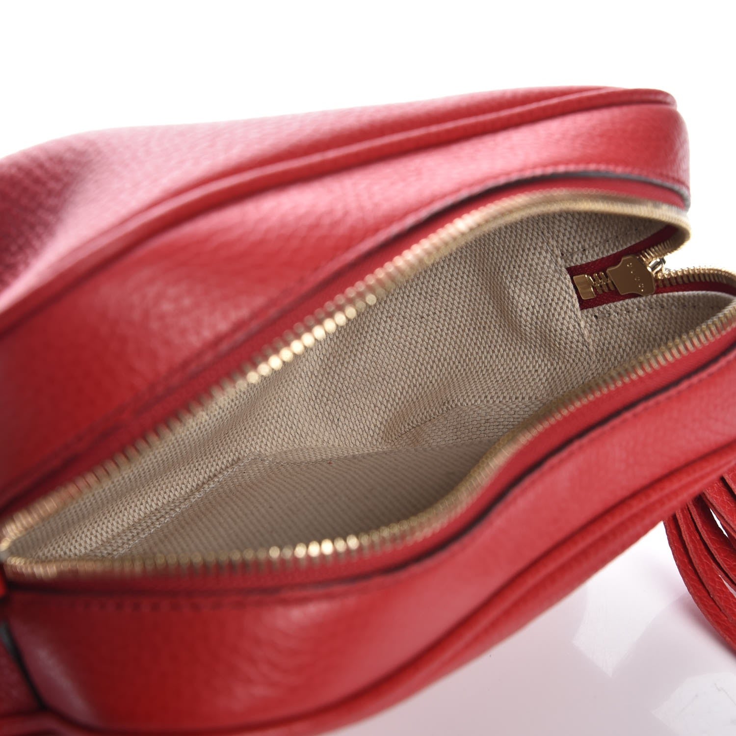 Gucci Pebbled Calfskin Small Soho Disco Bag Tabasco Red 5 of 7