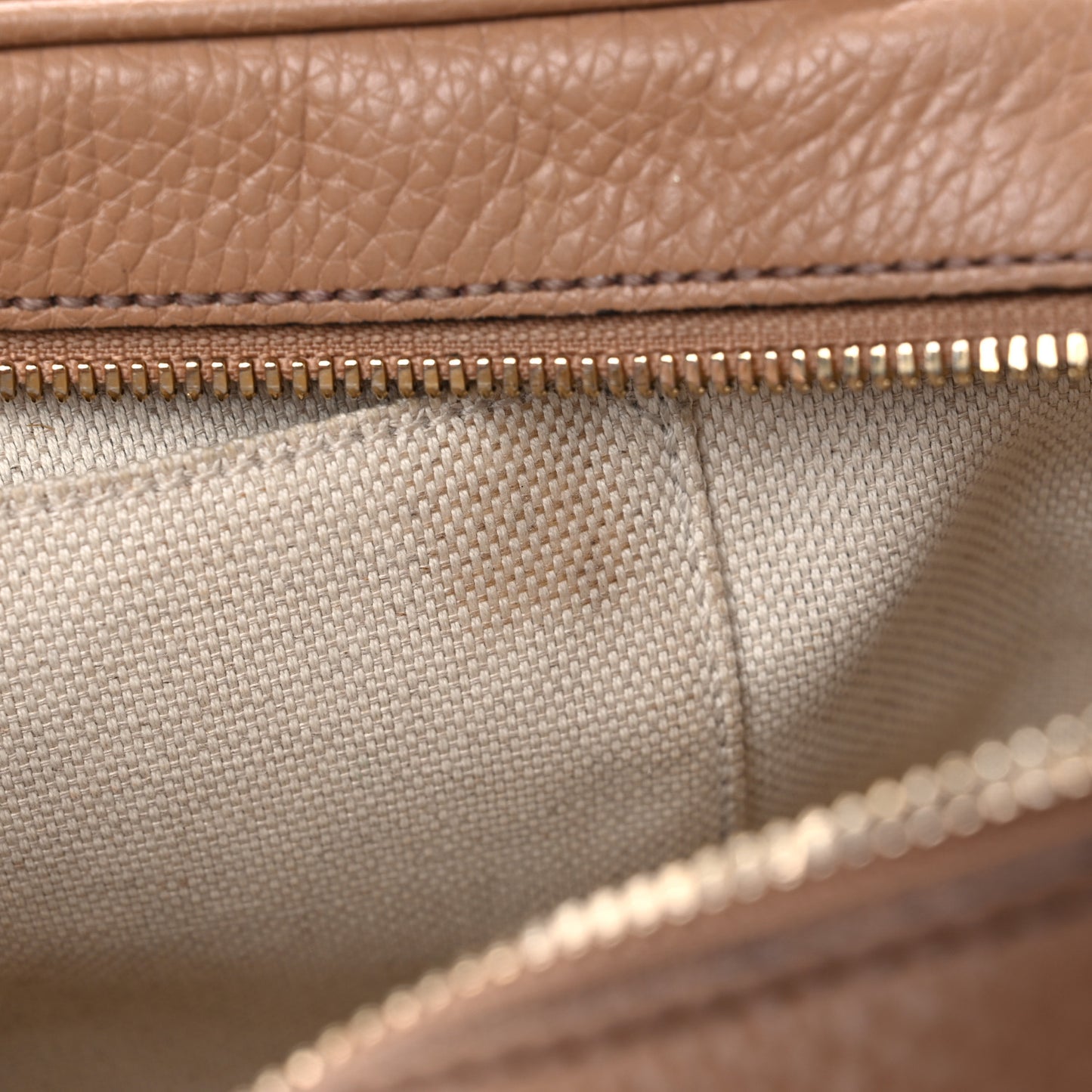 Pebbled Calfskin Small Soho Disco Bag Camelia