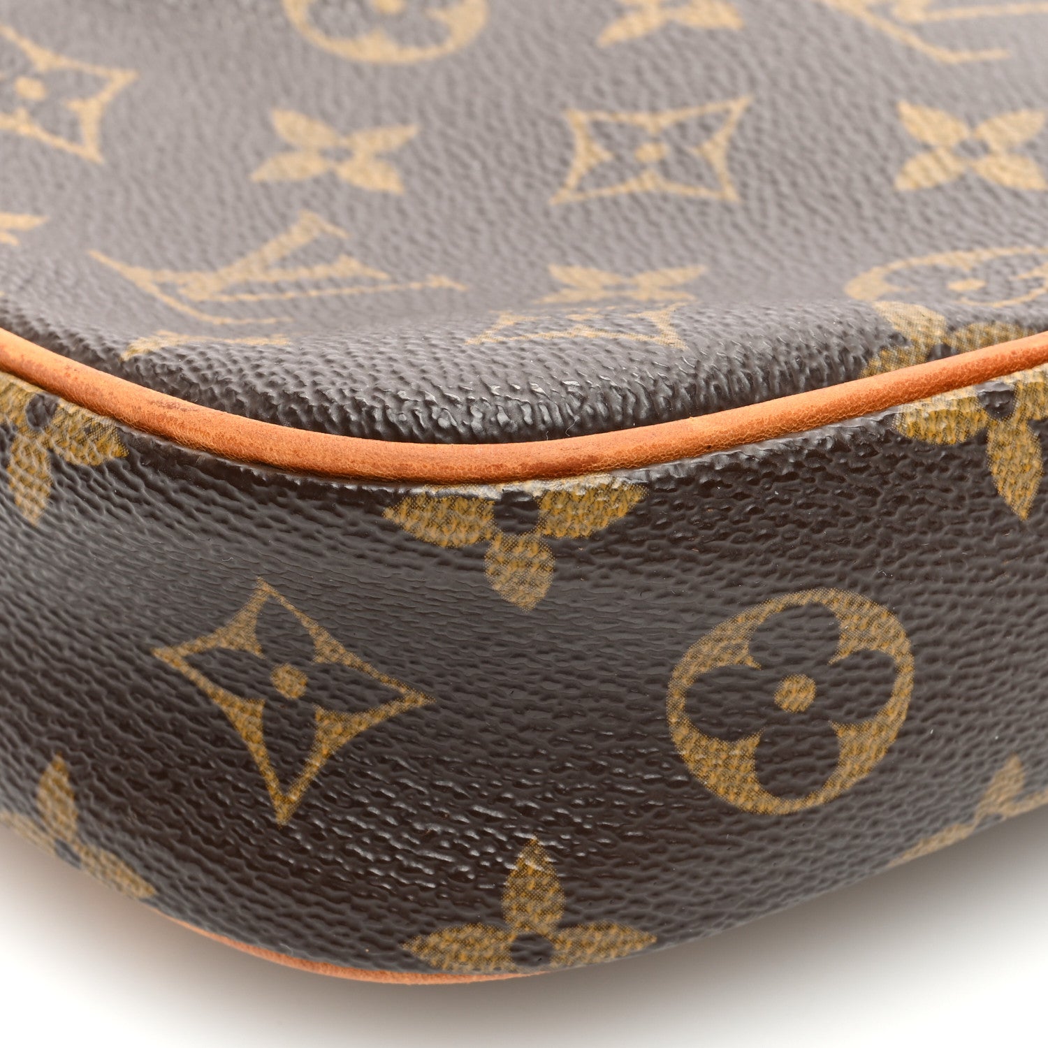 Louis Vuitton Monogram Pochette Gange 9 of 9