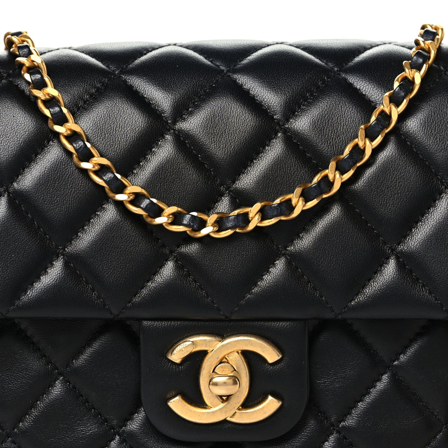 Lambskin Enamel Quilted Small Coco Hearts Square Flap Black