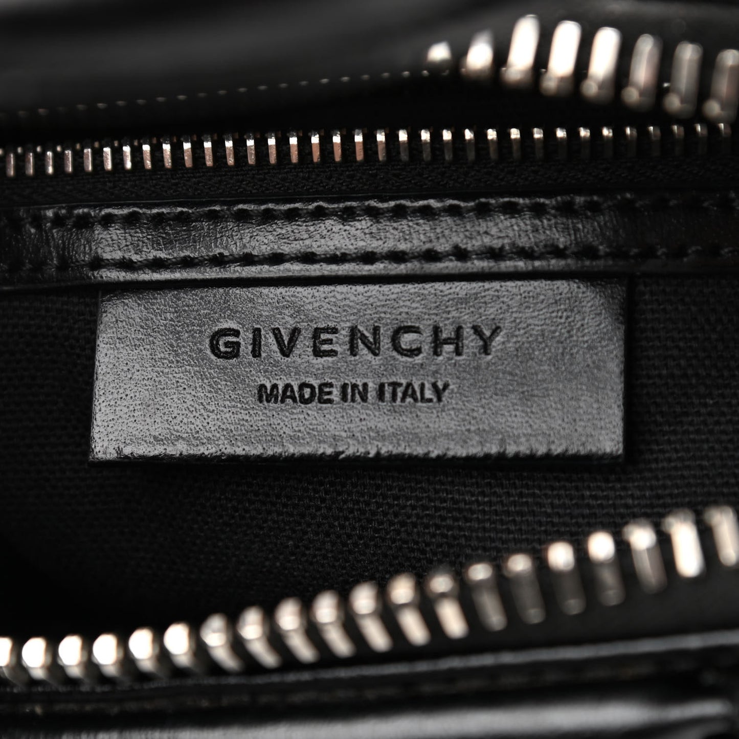 Shiny Lord Calfskin Mini Antigona Black