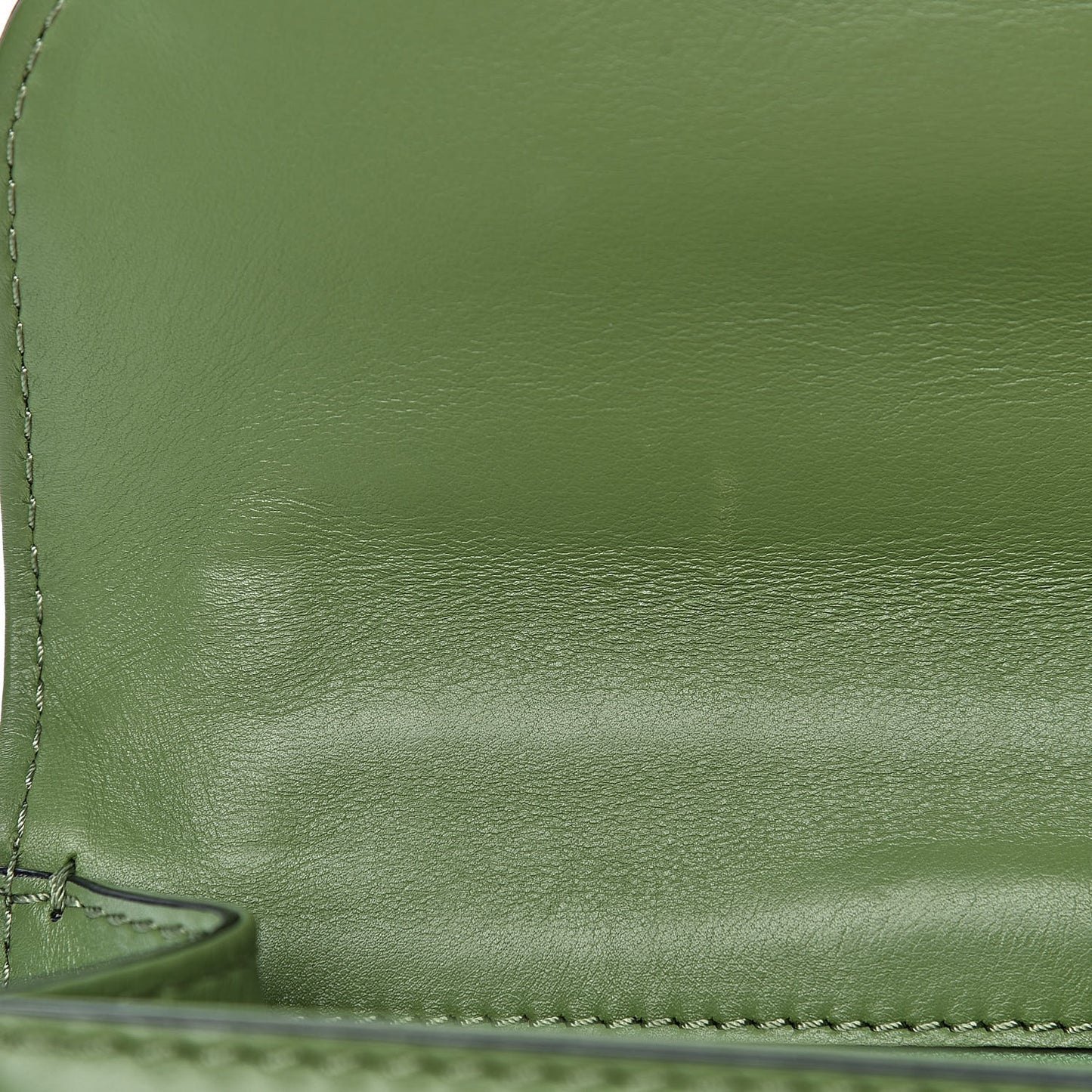 Vitello Small Glam Lock Rockstud Flap Green