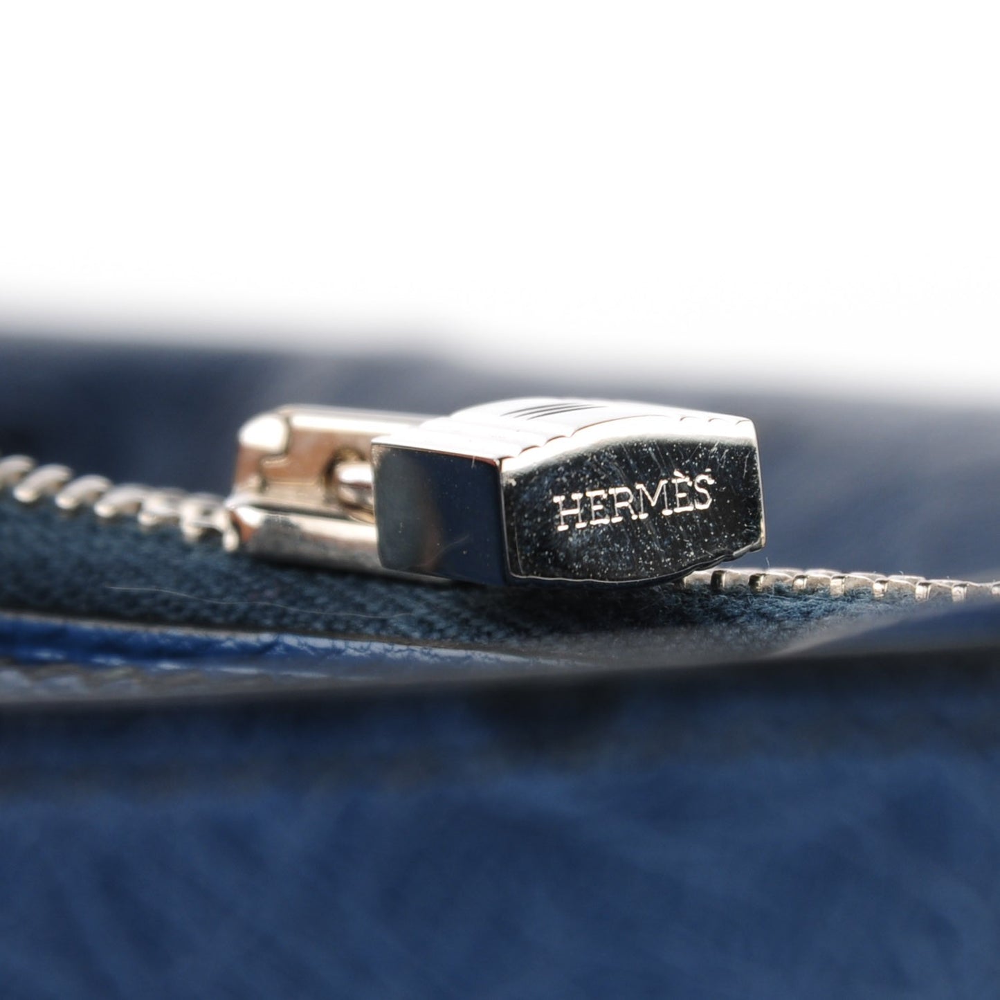 Ostrich Kelly Longue Wallet Bleu Roi