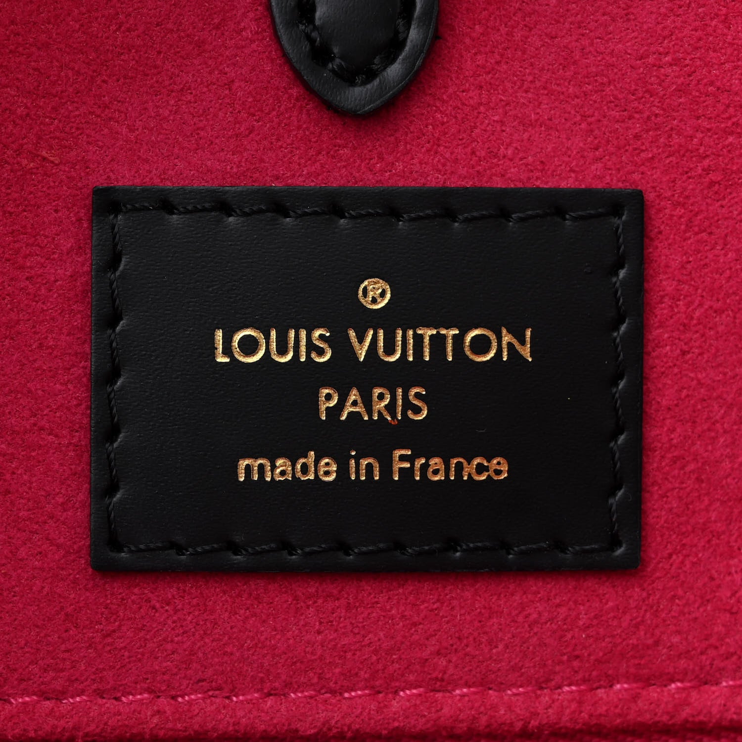 Louis Vuitton Epi Onthego MM Black 6 of 10