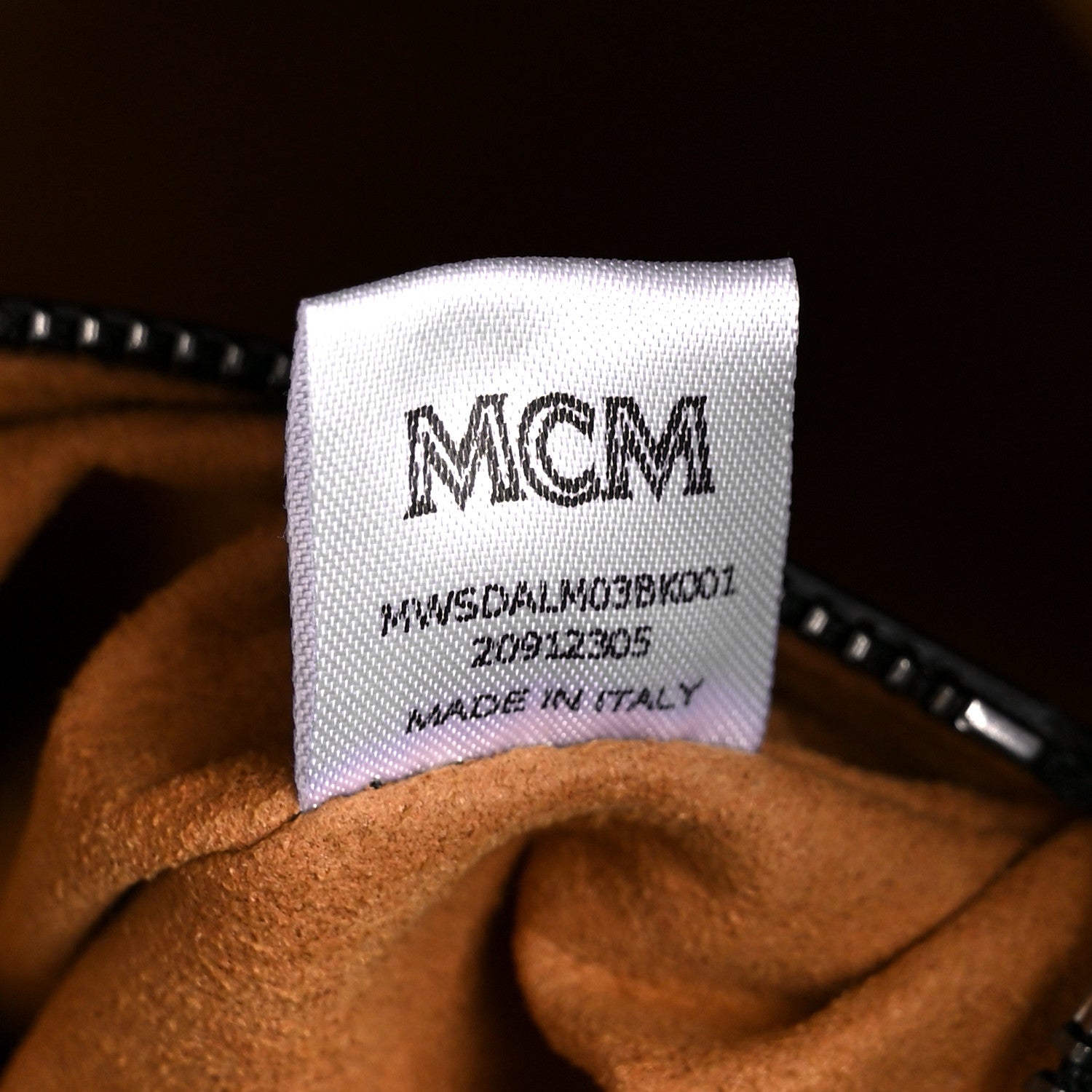 MCM Lambskin Cloud Quilted Large Travia Tote Black 7 of 11