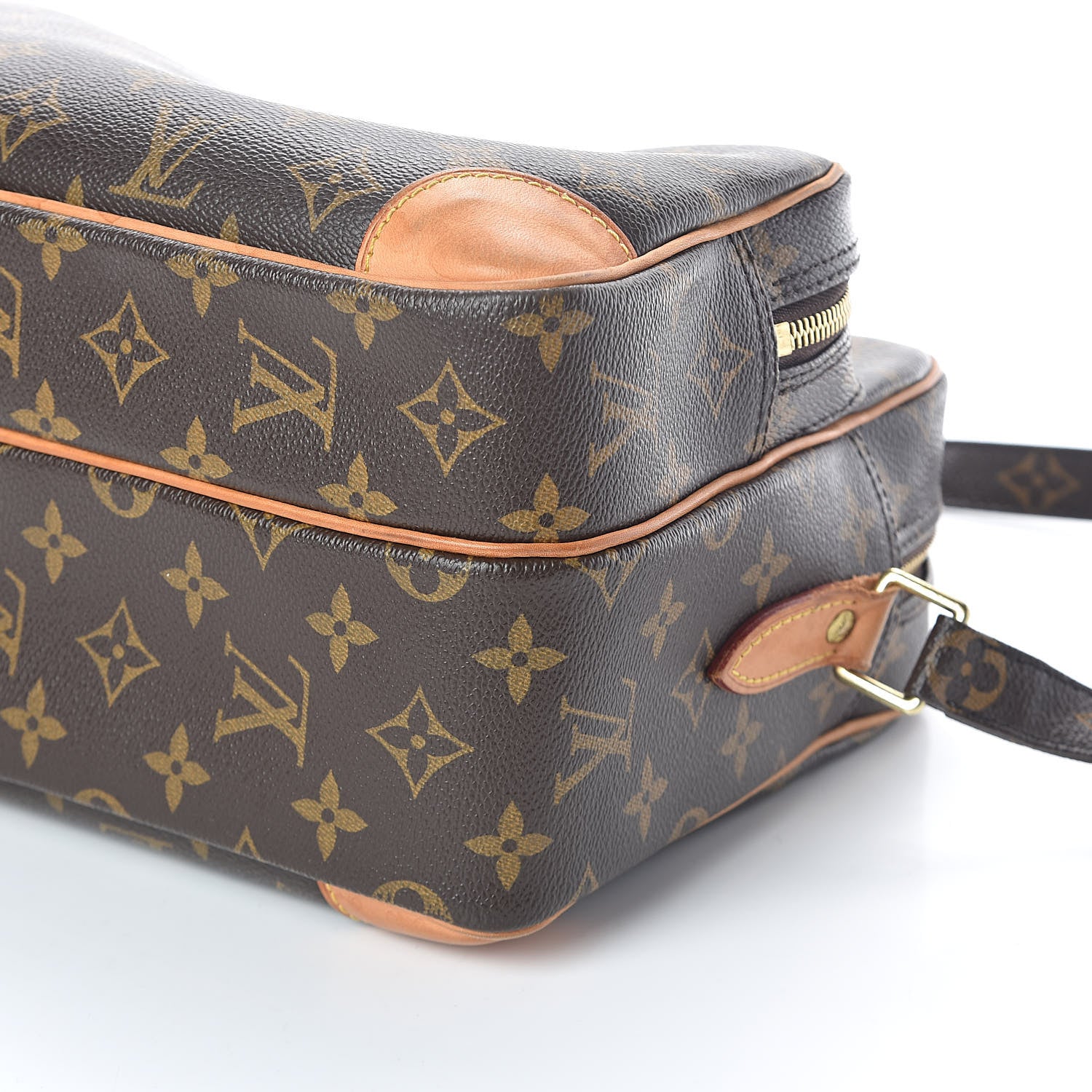 Louis Vuitton Monogram Nil 28 9 of 9