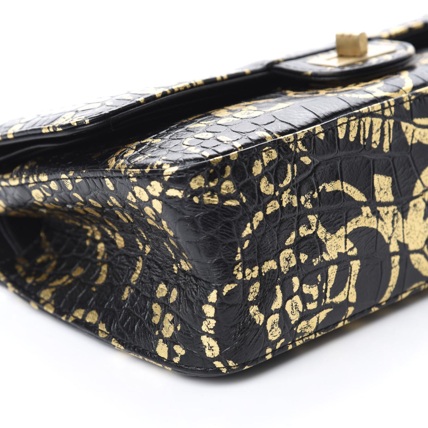 Calfskin Crocodile Embossed Graffiti 2.55 Cocodile Reissue 225 Flap Black Gold