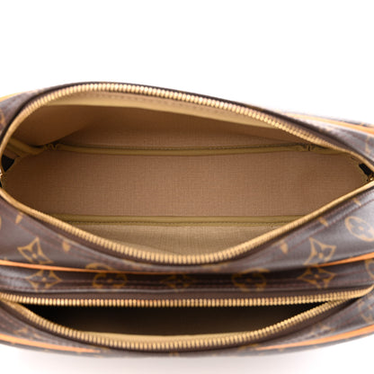 Louis Vuitton Monogram Reporter PM 5 of 11