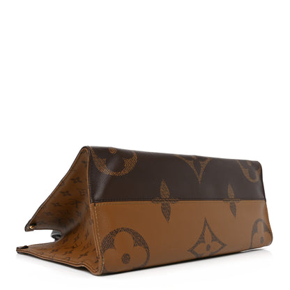 Louis Vuitton Reverse Monogram Giant Onthego MM 4 of 10