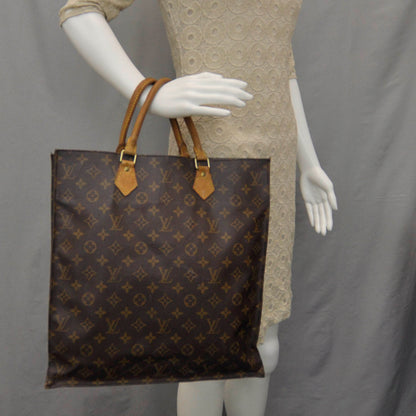 Louis Vuitton Monogram Sac Plat 2 of 7