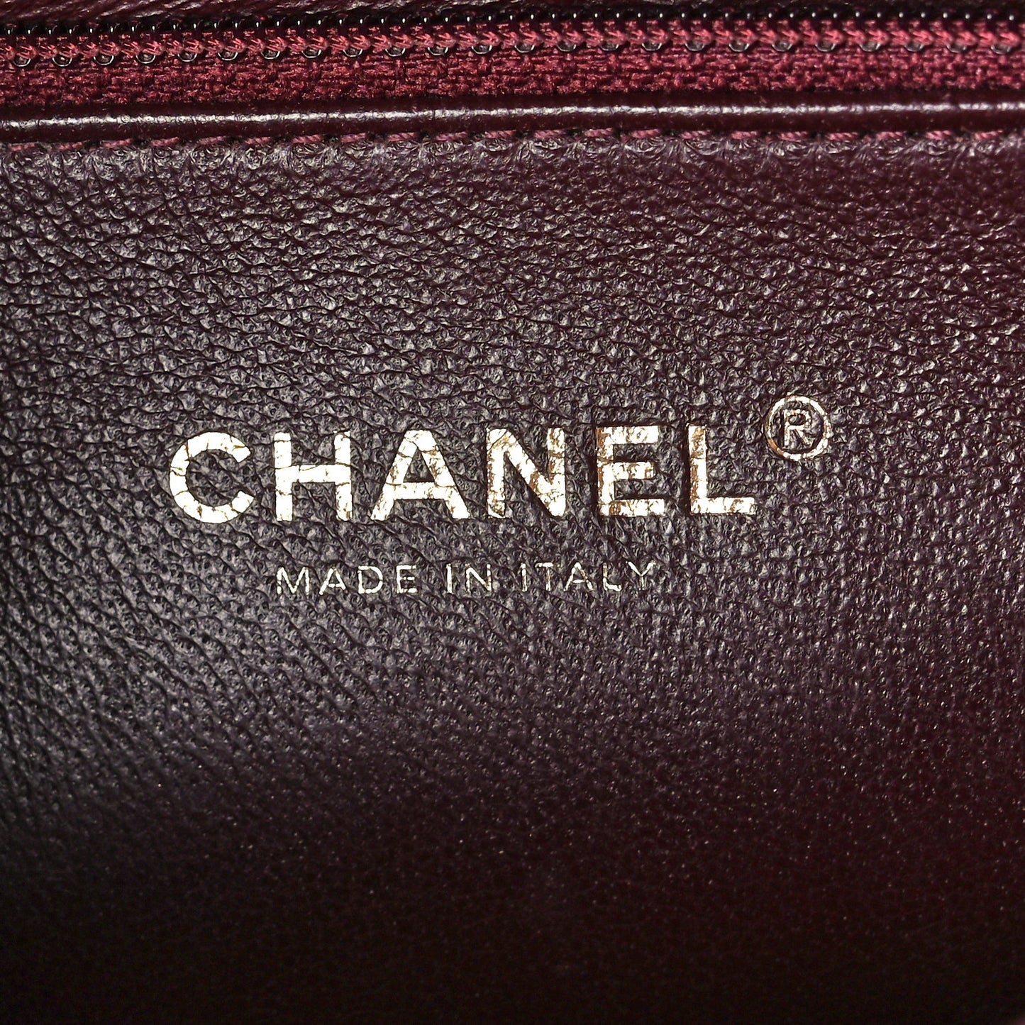 Caviar Quilted Medium CC Filigree Vanity Case Black