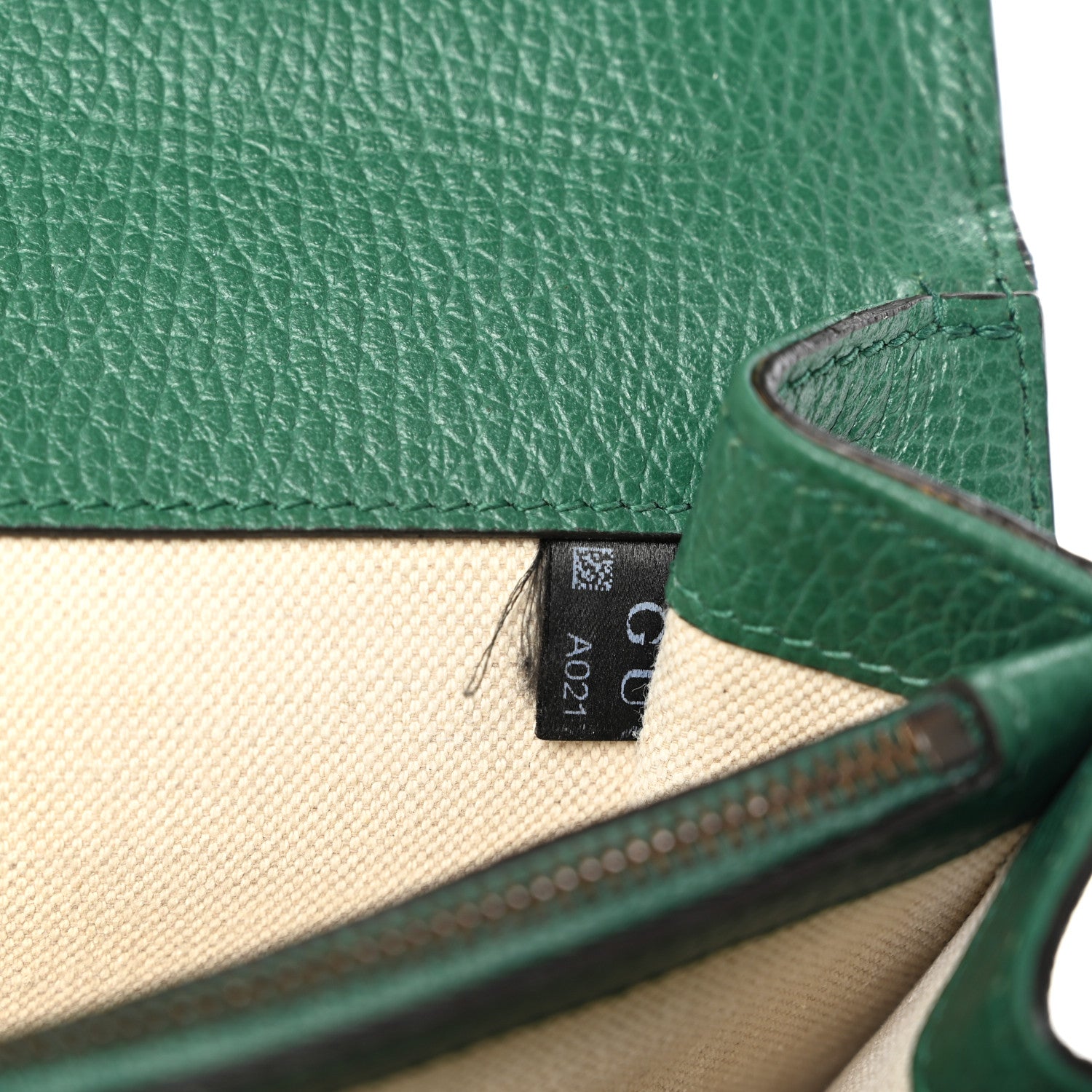 Gucci Pebbled Calfskin Small Dionysus Shoulder Bag Emerald 8 of 14