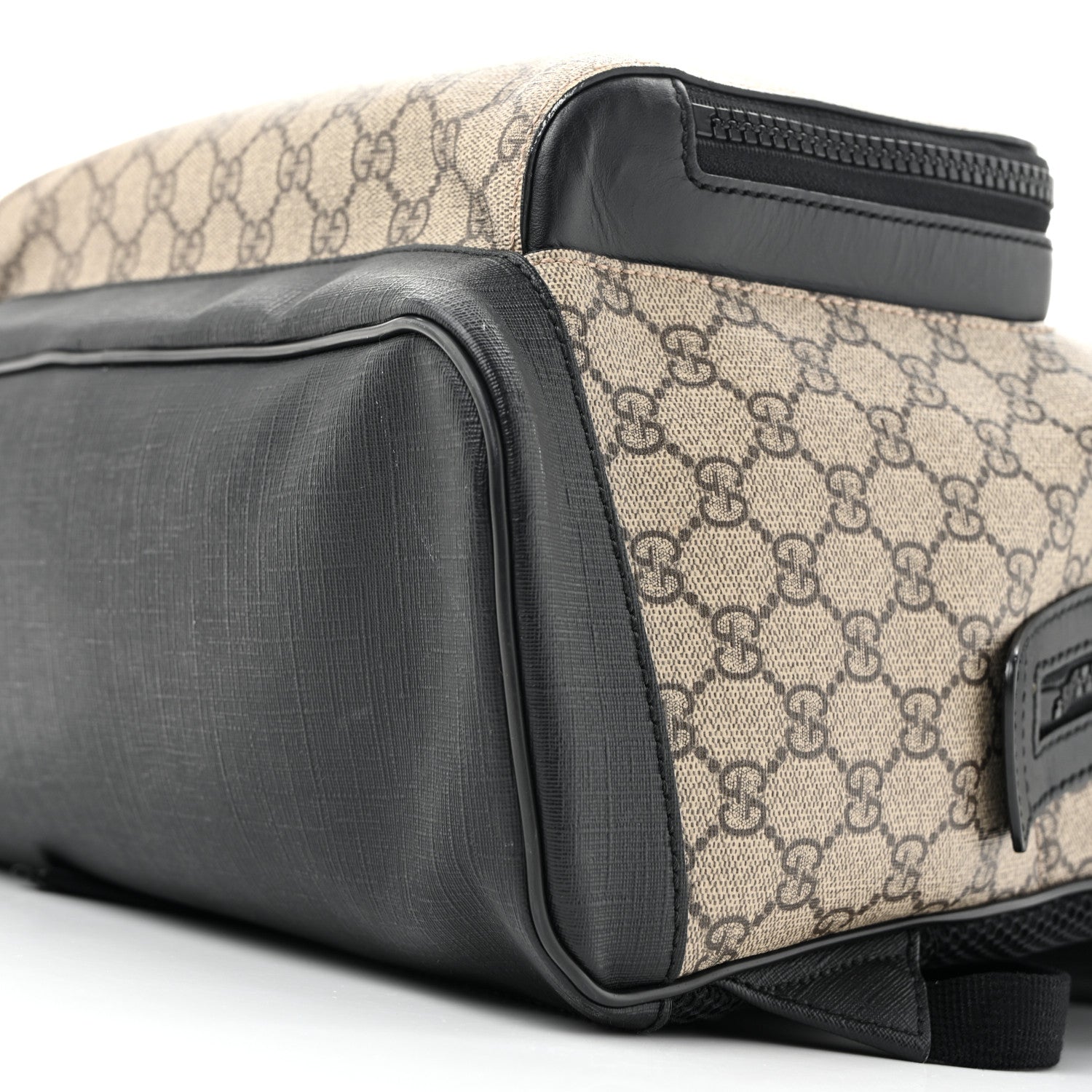Gucci GG Supreme Monogram Medium Backpack Black 19 of 23