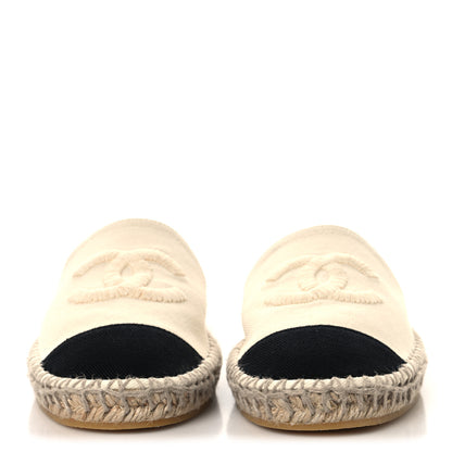 Chanel Denim CC Espadrille Mules 38  White Black 3 of 9