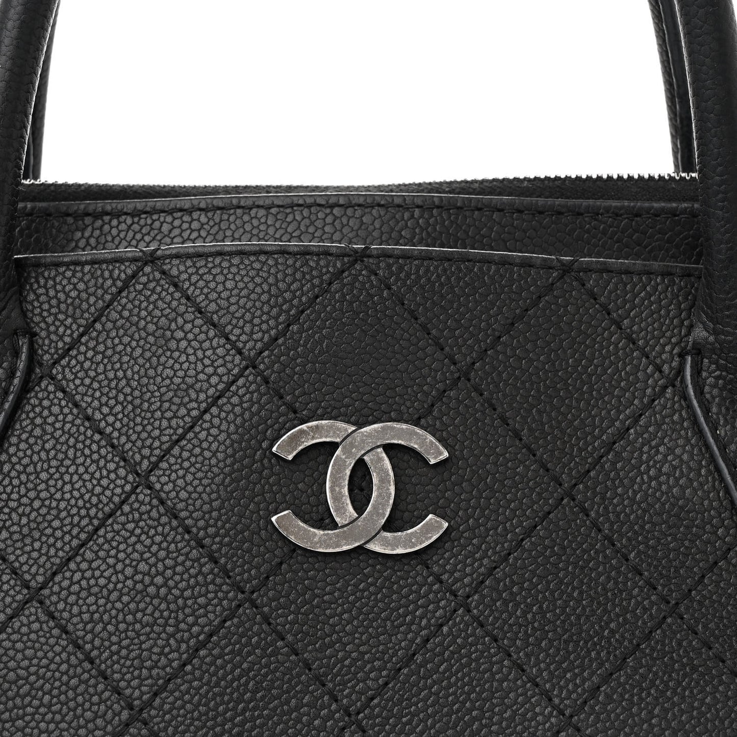 Grained Vegetal Calfskin Small Urban Shopping Tote Black
