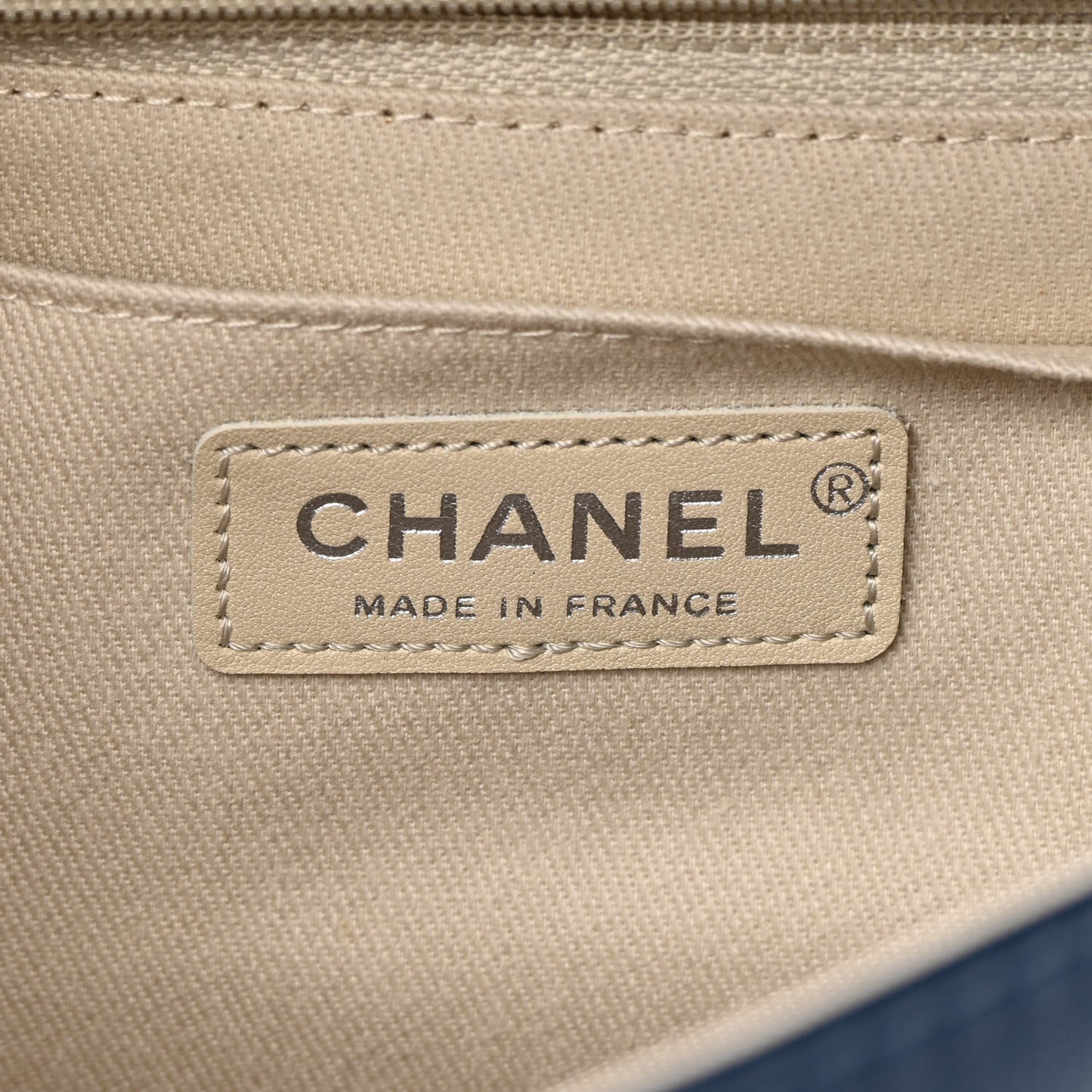 Calfskin Quilted In The Business Flap Dark Blue