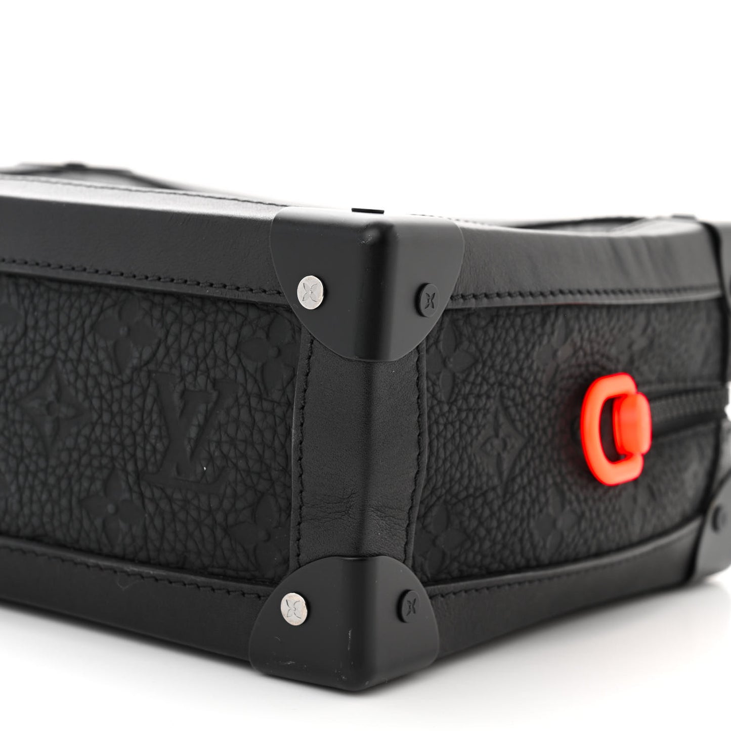 Taurillon Monogram Solar Ray Soft Trunk Black