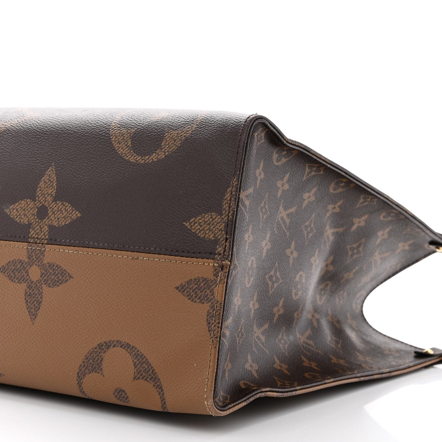 Reverse Monogram Giant Onthego GM