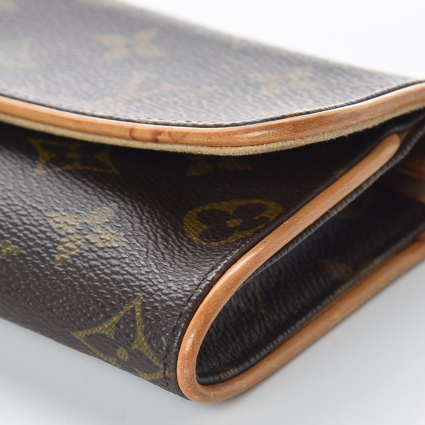 Monogram Pochette Twin PM