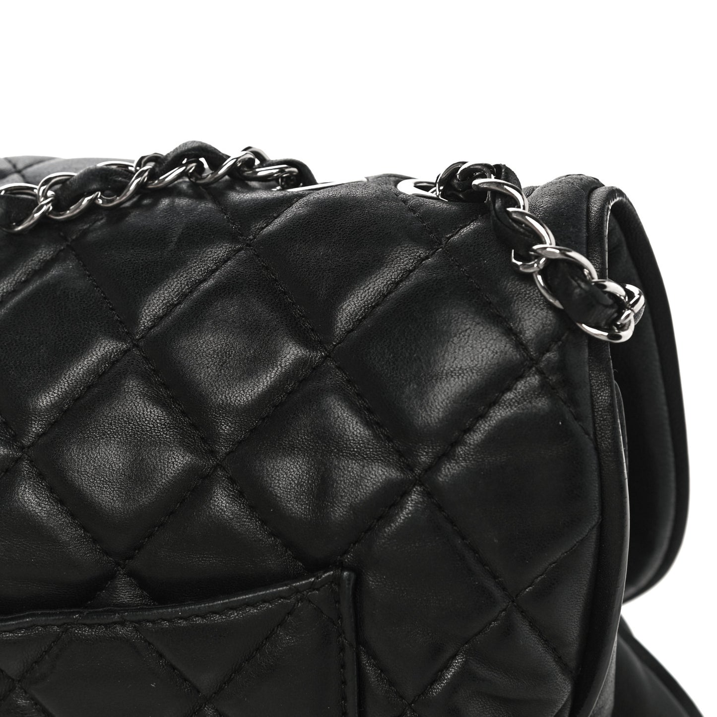 Lambskin Quilted Large Pagode Piping Flap Black